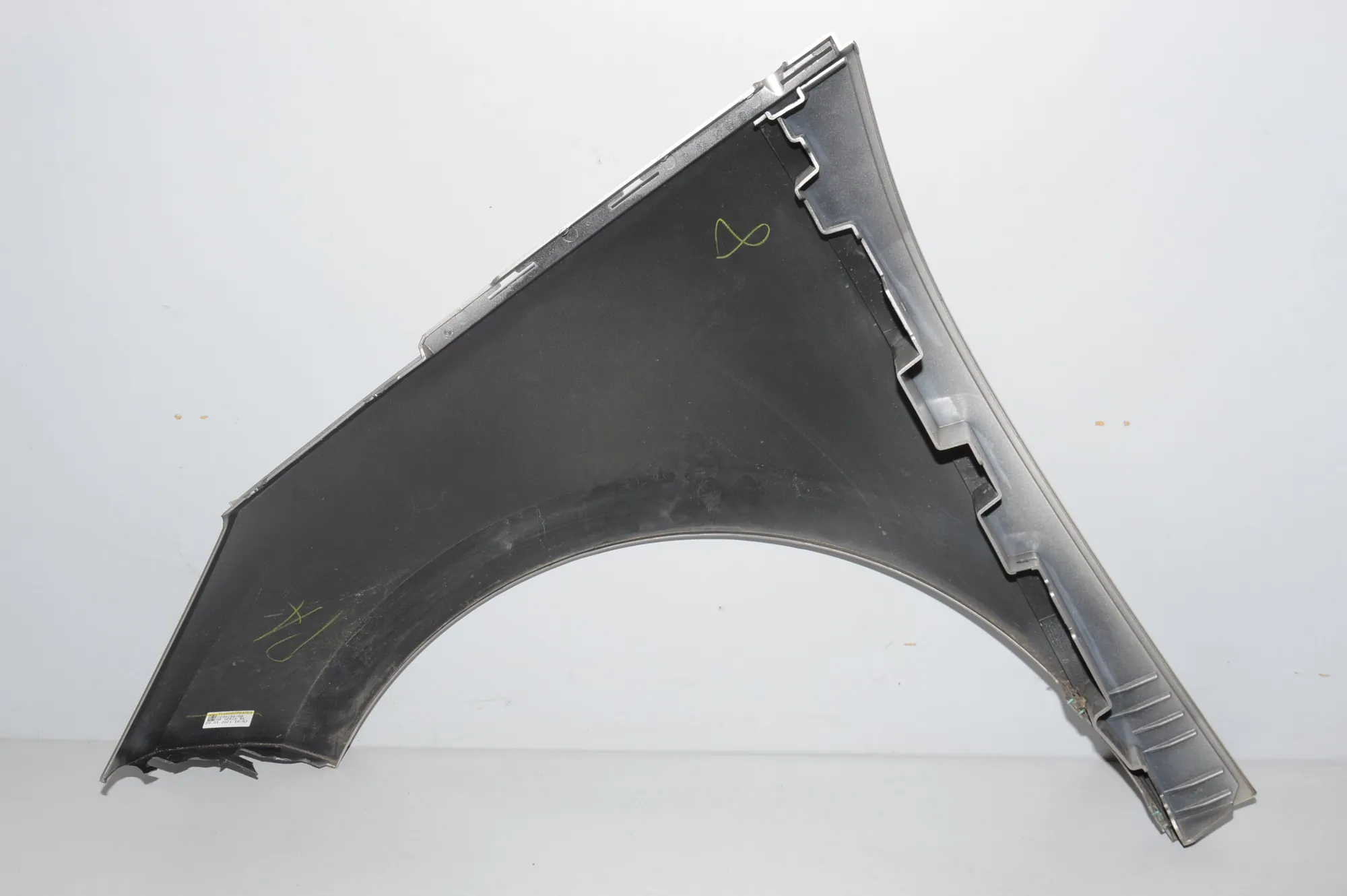 Front Right Fender – OEM 7299194 · BMW i3 (I01) BMW i3 (I01) Hybrid 2021 – 3
