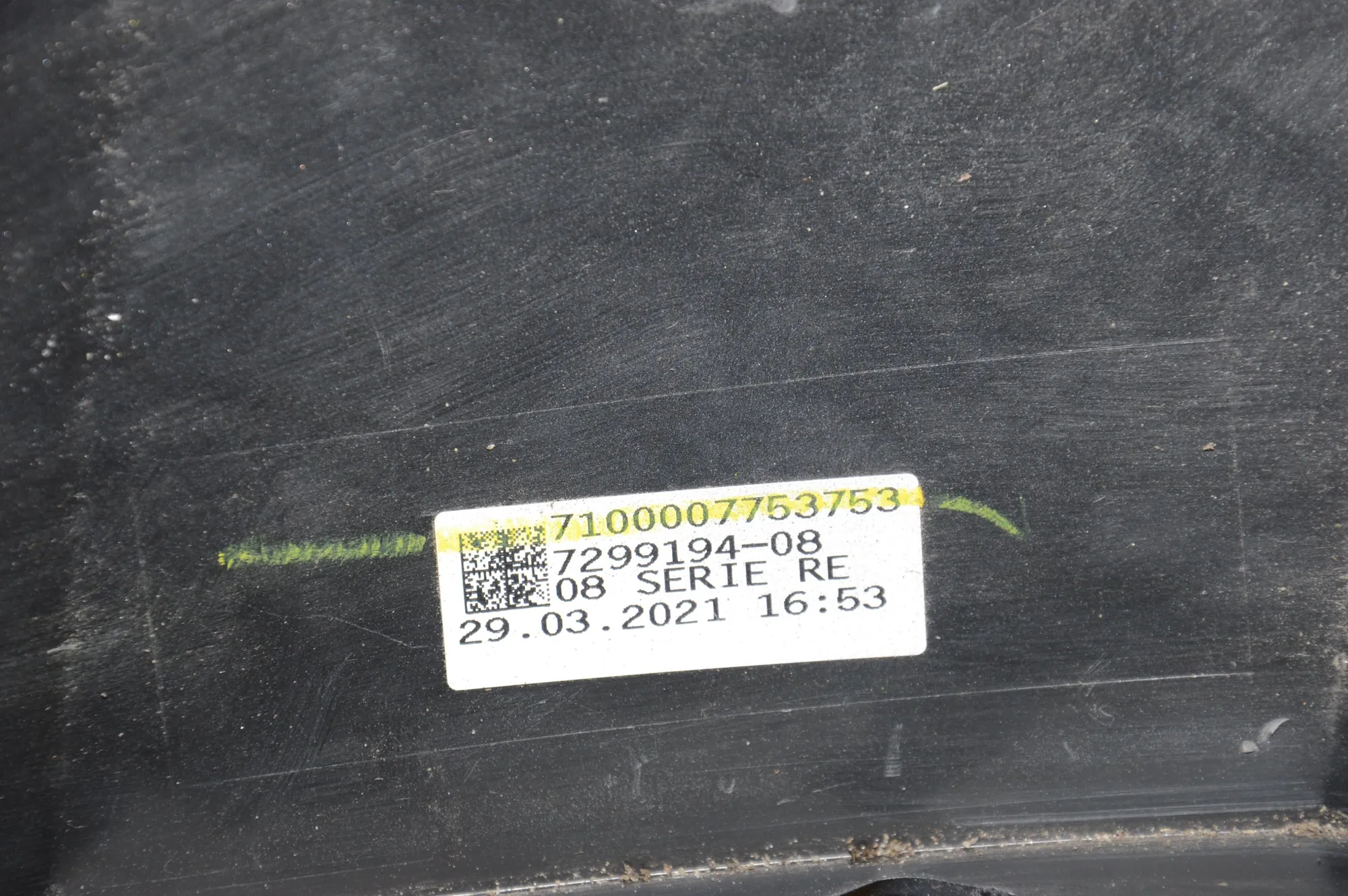 Front Right Fender – OEM 7299194 · BMW i3 (I01) BMW i3 (I01) Hybrid 2021 – 5