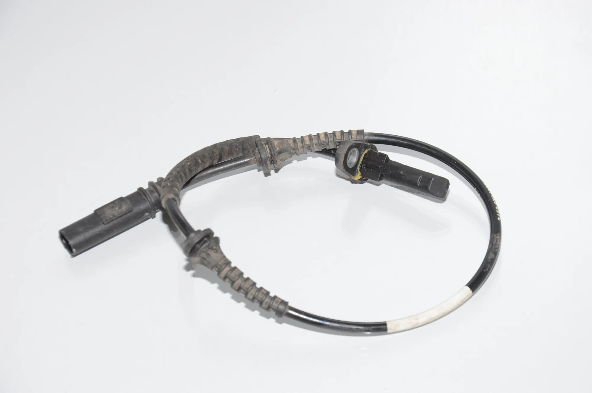 Front Right ABS Sensor – OEM 0265008841 · BMW i3 (I01) BMW i3 (I01) Electric 2013 – 2