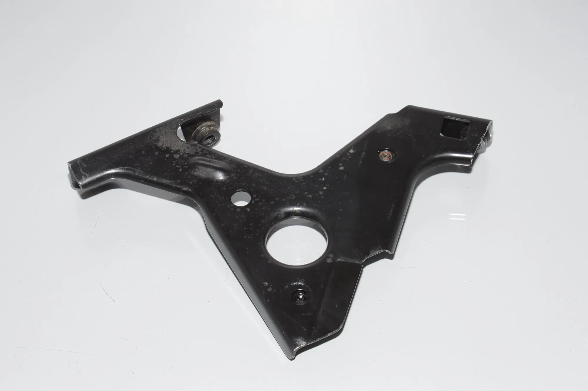 Bracket – OEM 7326236 · BMW 3 Touring (F31) 320 d 2013 – 3