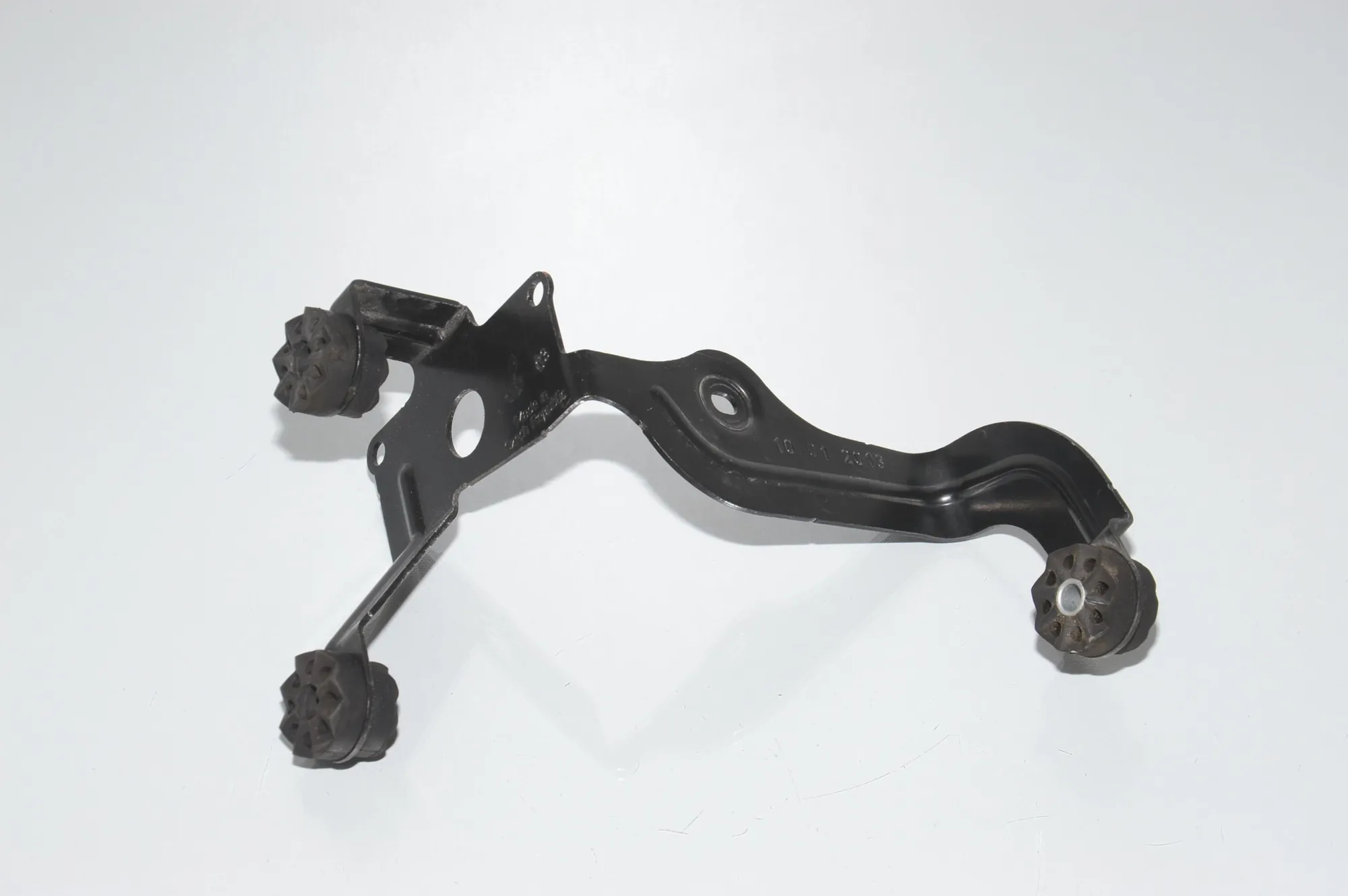 ABS Pump Holder – OEM 6791749 · BMW 3 Touring (F31) 320 d 2013