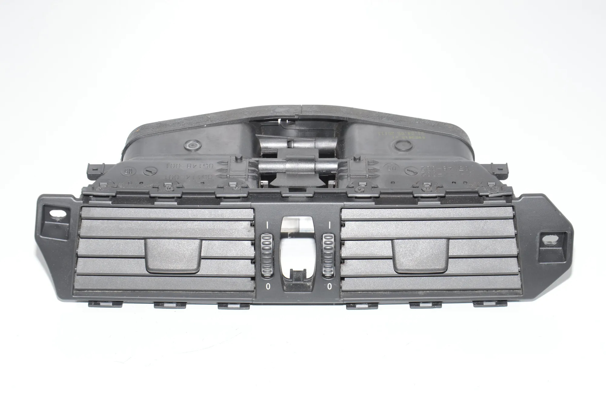 Dashboard Air Vents – OEM 64226953618 · BMW 5 (E60) 523 i 2005