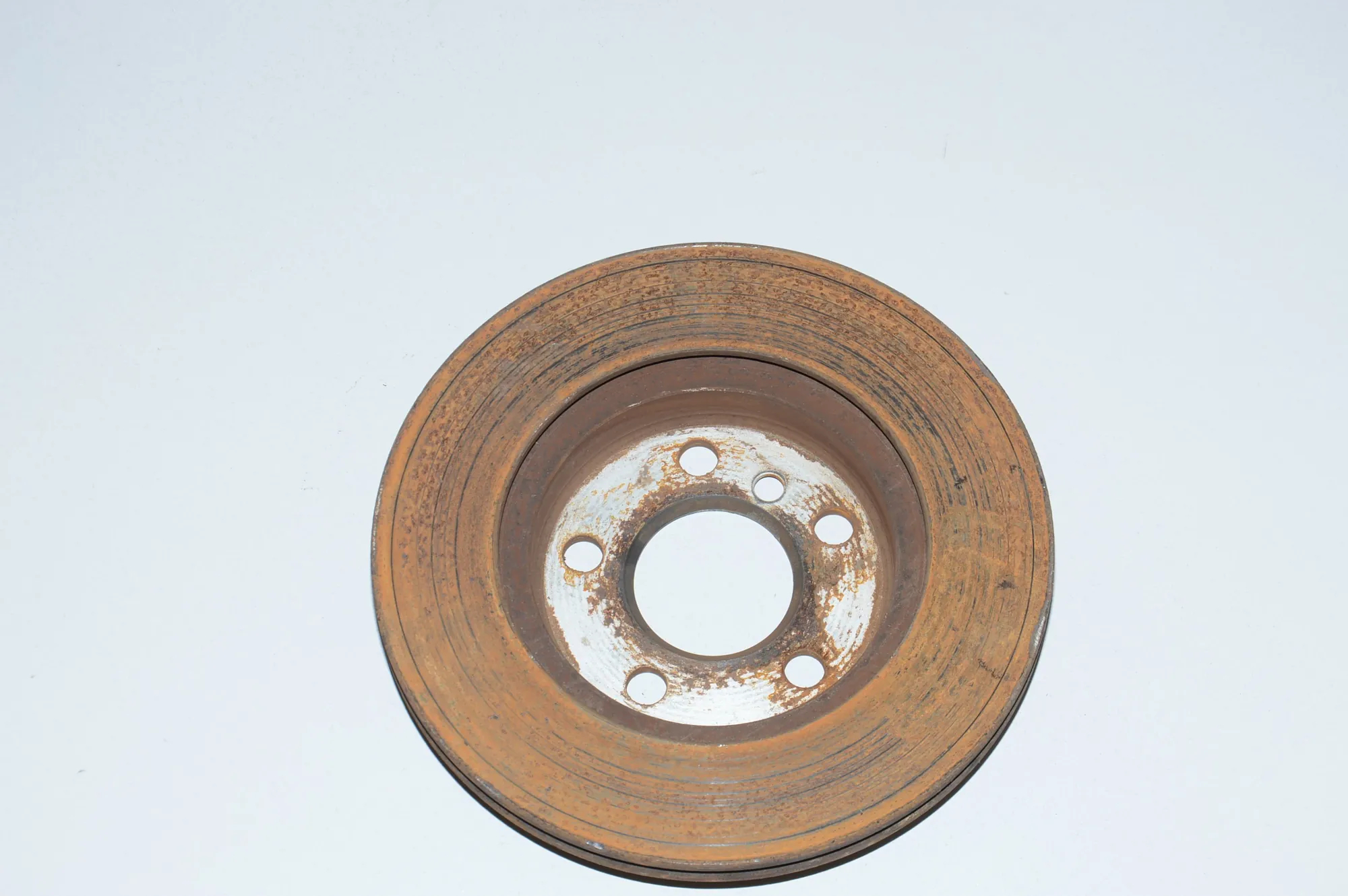 Front Right Brake Disc – OEM 6866293 · BMW i3 (I01) Hybrid 2014 – 3