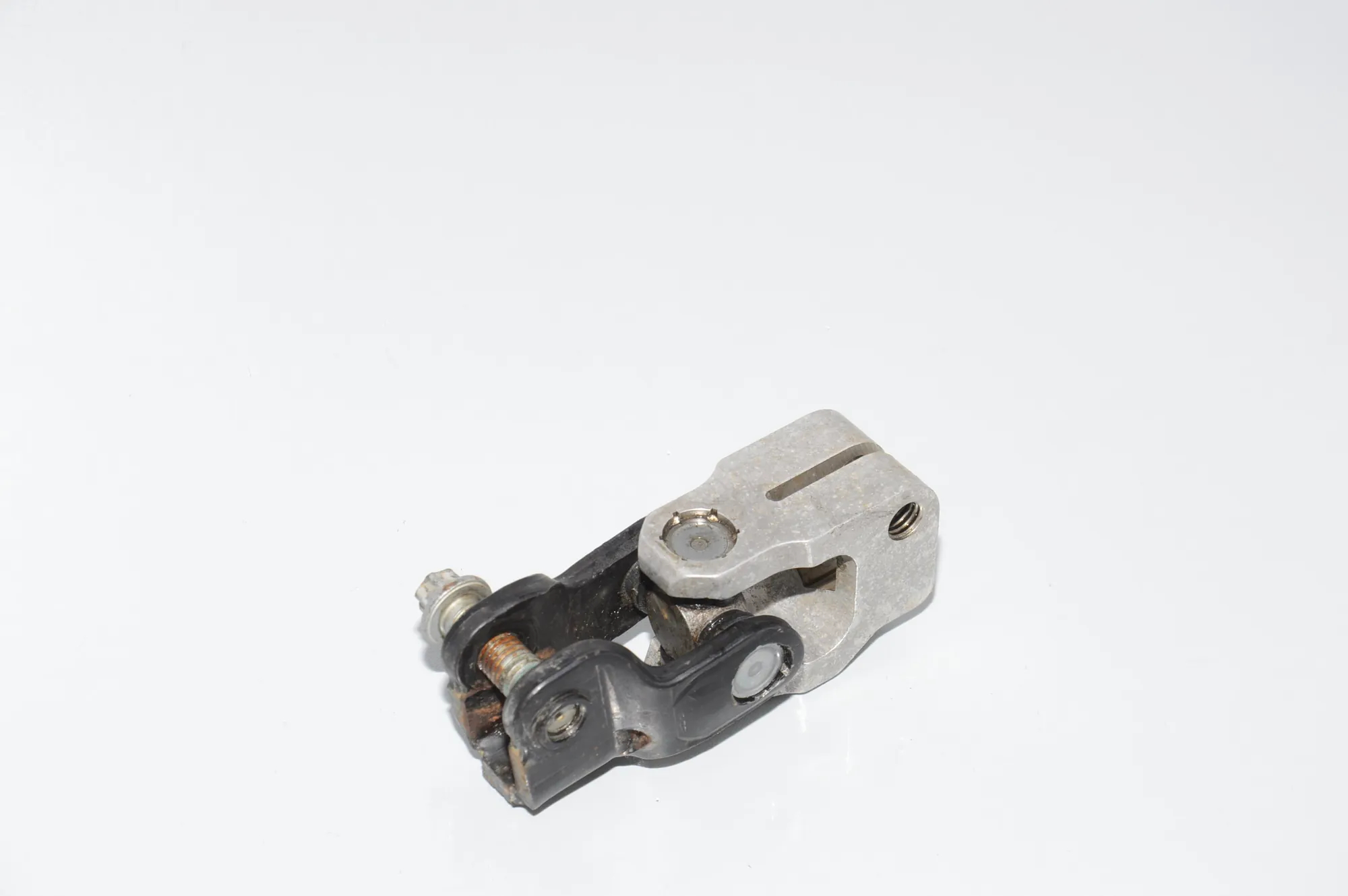 Steering Column Shaft Joint – OEM 32306864587 · BMW i3 (I01) Hybrid 2014 – 2