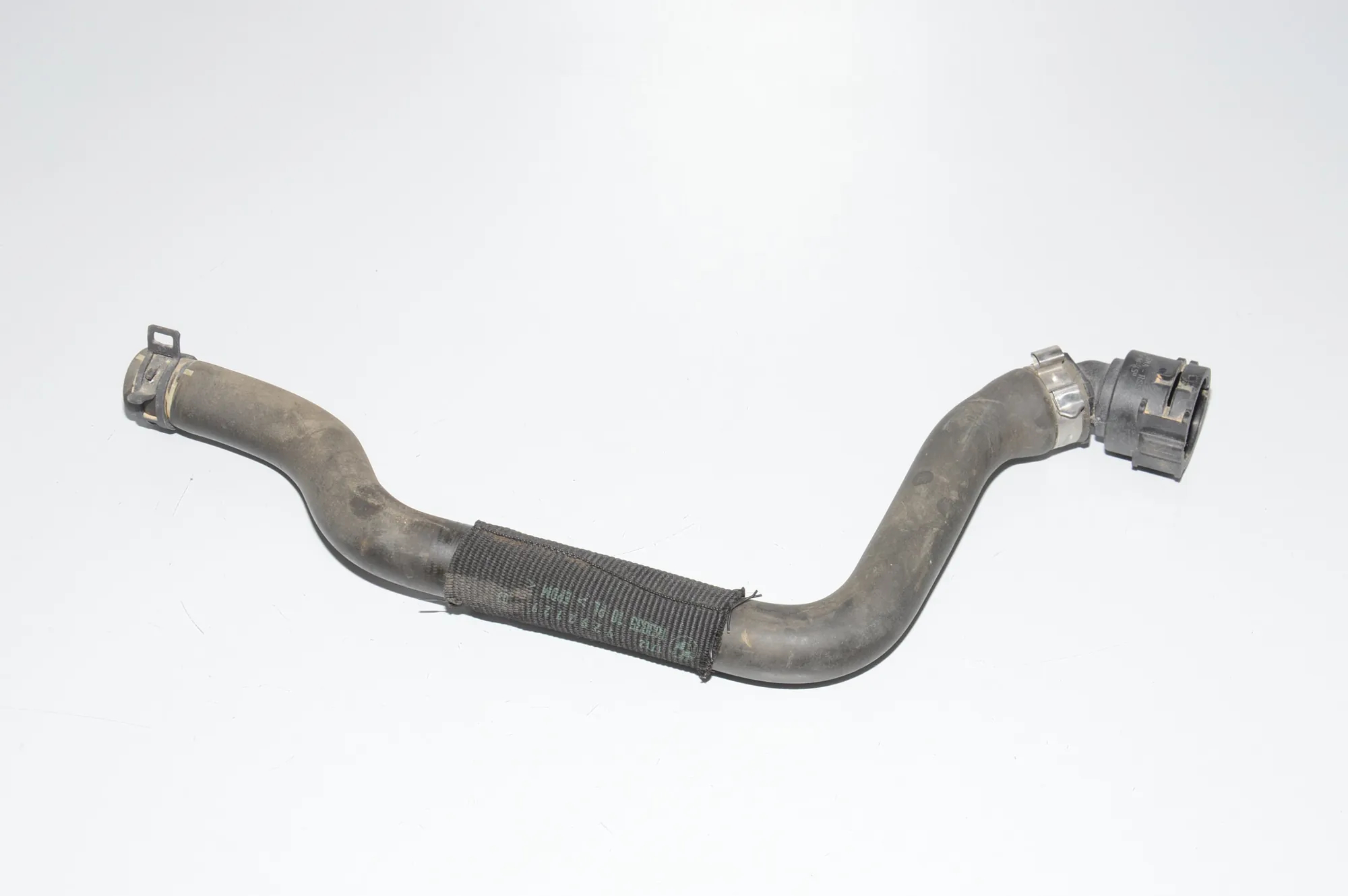 Coolant Hose Pipe – OEM 9292729 · BMW i3 (I01) Hybrid 2014 – 2