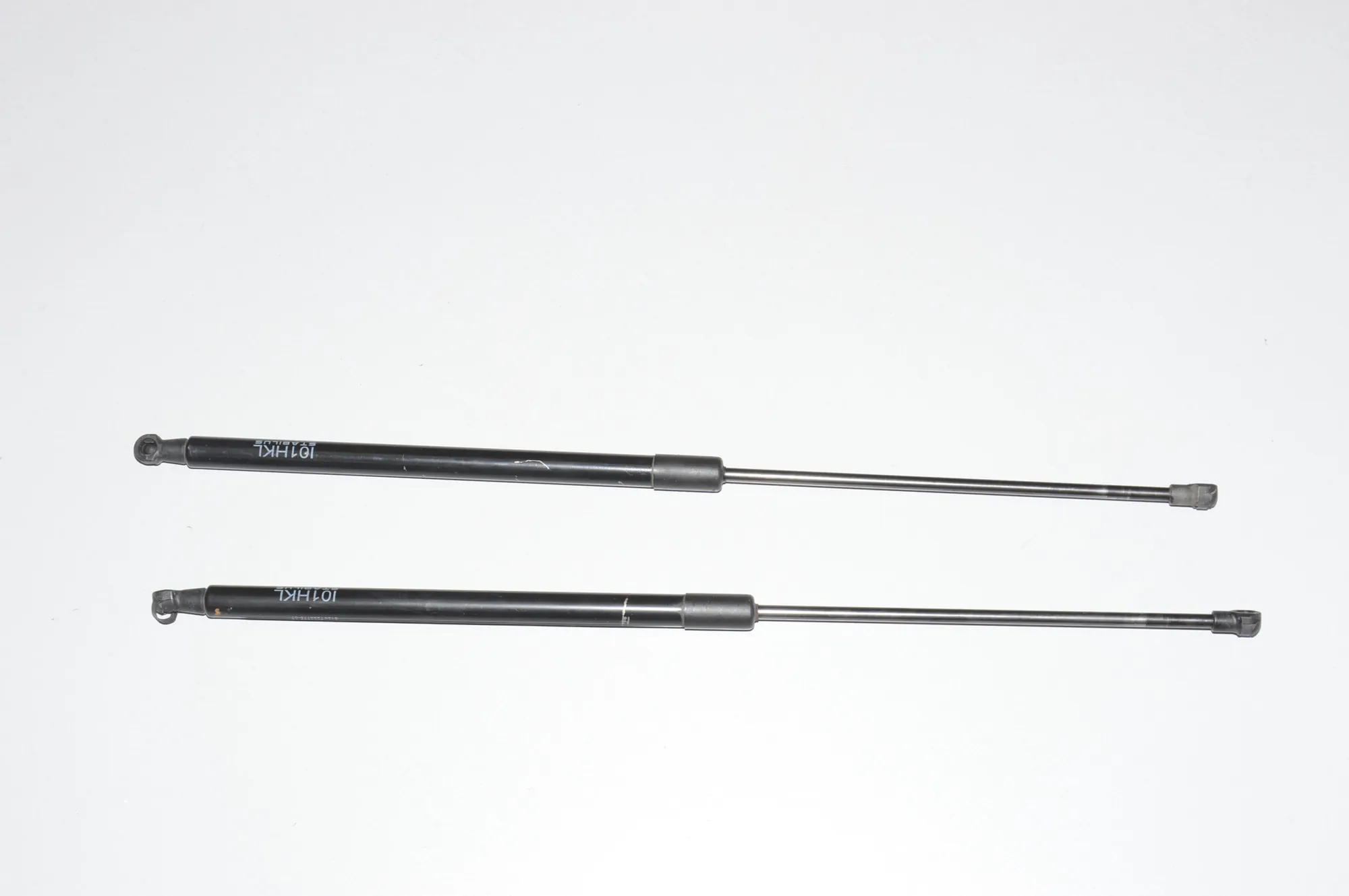 Right Side Tailgate Gas Strut – OEM 51247296775 · BMW i3 (I01) Hybrid 2014 – 2