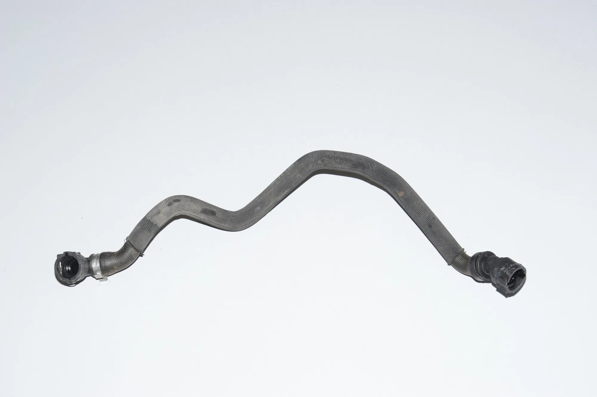 Coolant Hose Pipe – OEM 7623677 · BMW i3 (I01) Hybrid 2014 – 2