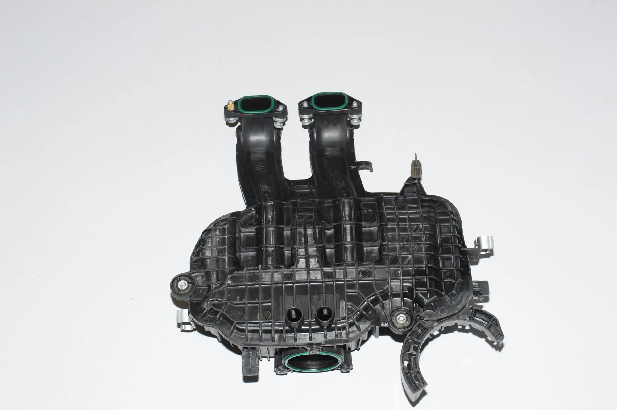 Intake Manifold – OEM 8530103 · BMW i3 (I01) Hybrid 2014 – 2