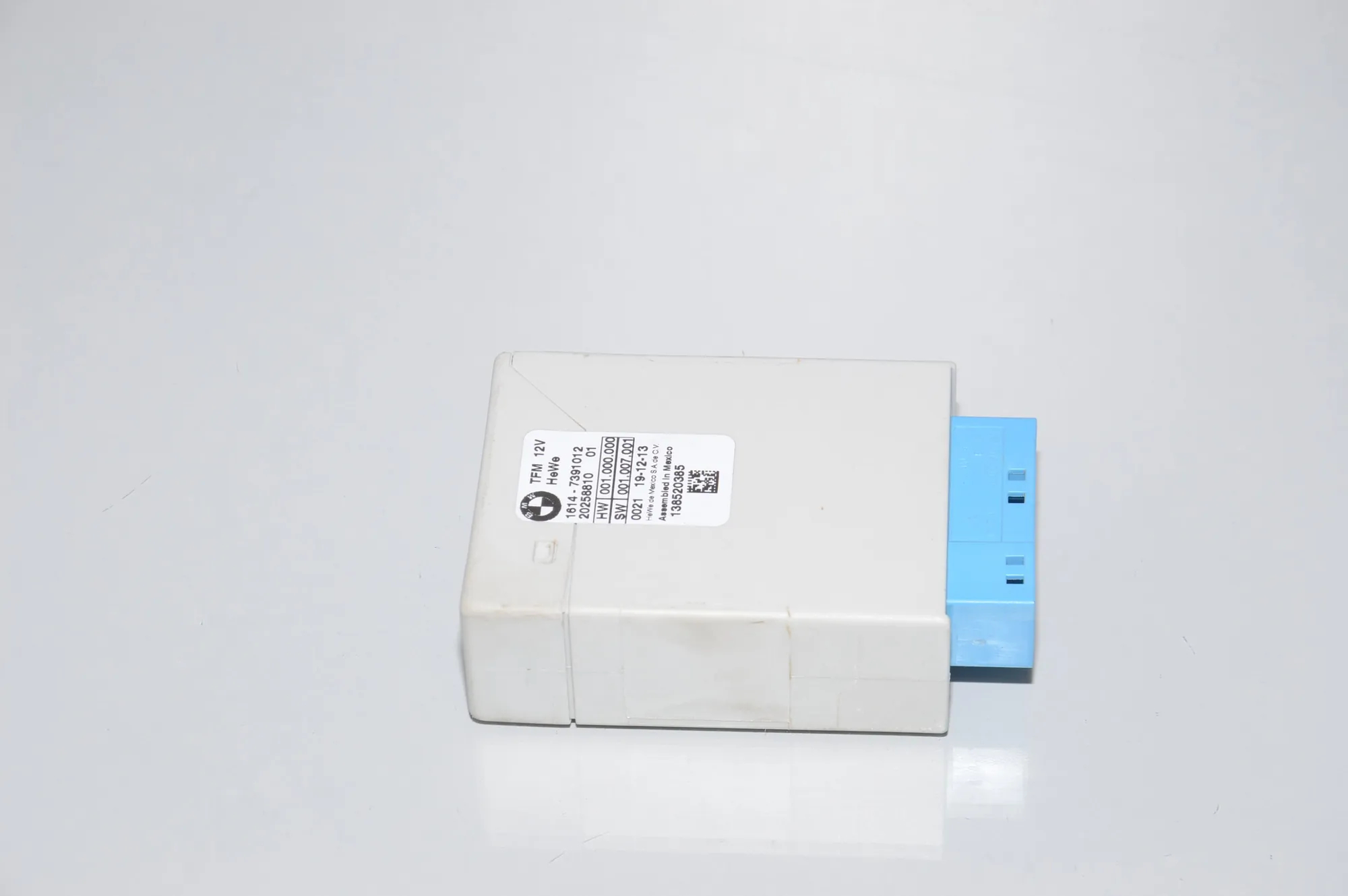 Fuel Pump Control Unit – OEM 7391012 · BMW i3 (I01) Hybrid 2014