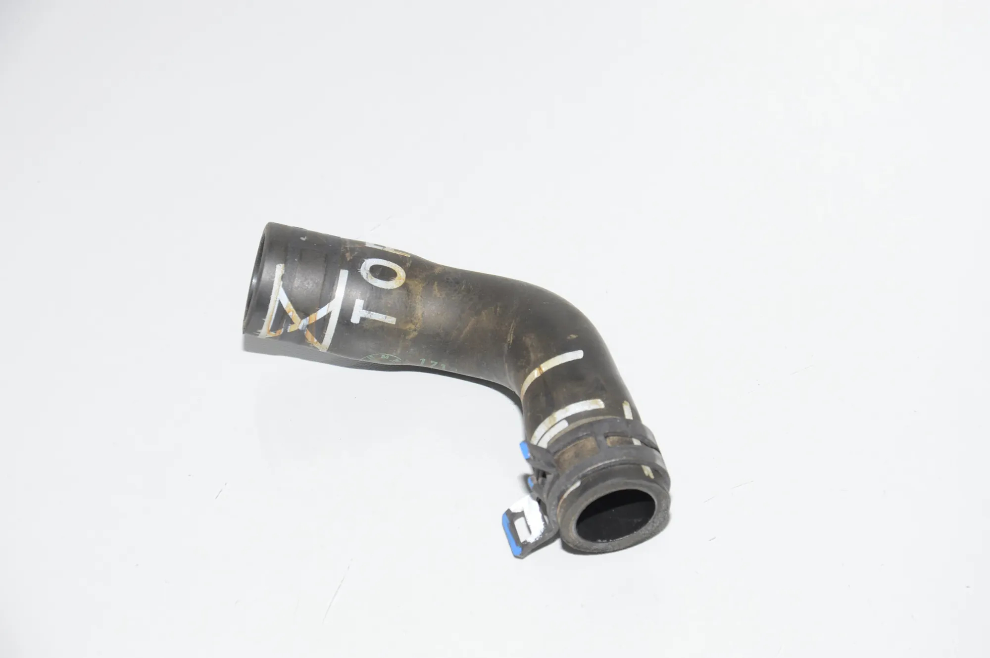 Coolant Hose Pipe – OEM 17127636413 · BMW i3 (I01) Hybrid 2014 – 3