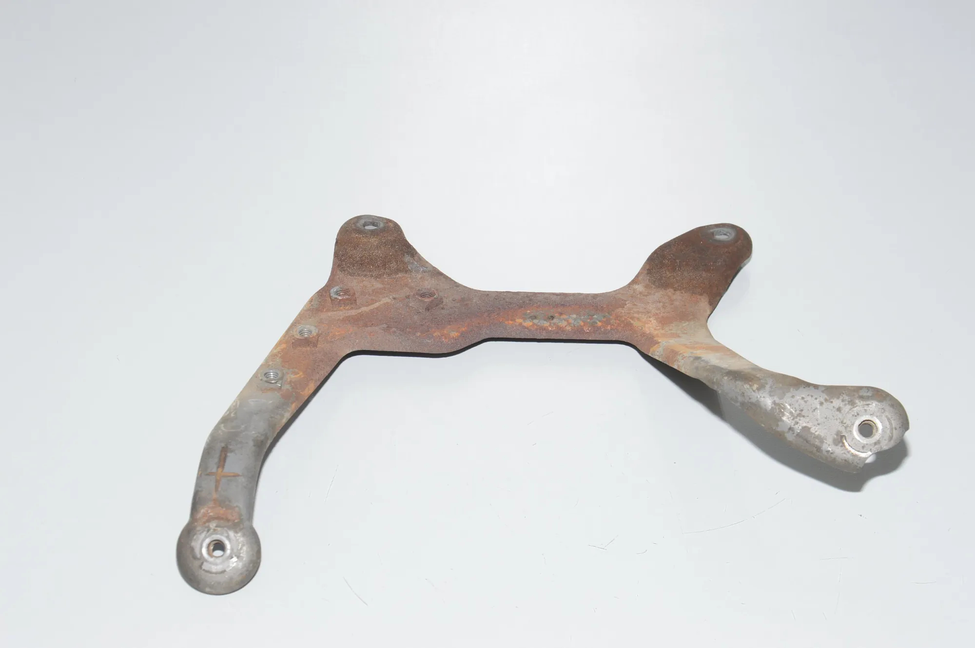 Bracket – OEM 8530095 · BMW i3 (I01) Hybrid 2014 – 2
