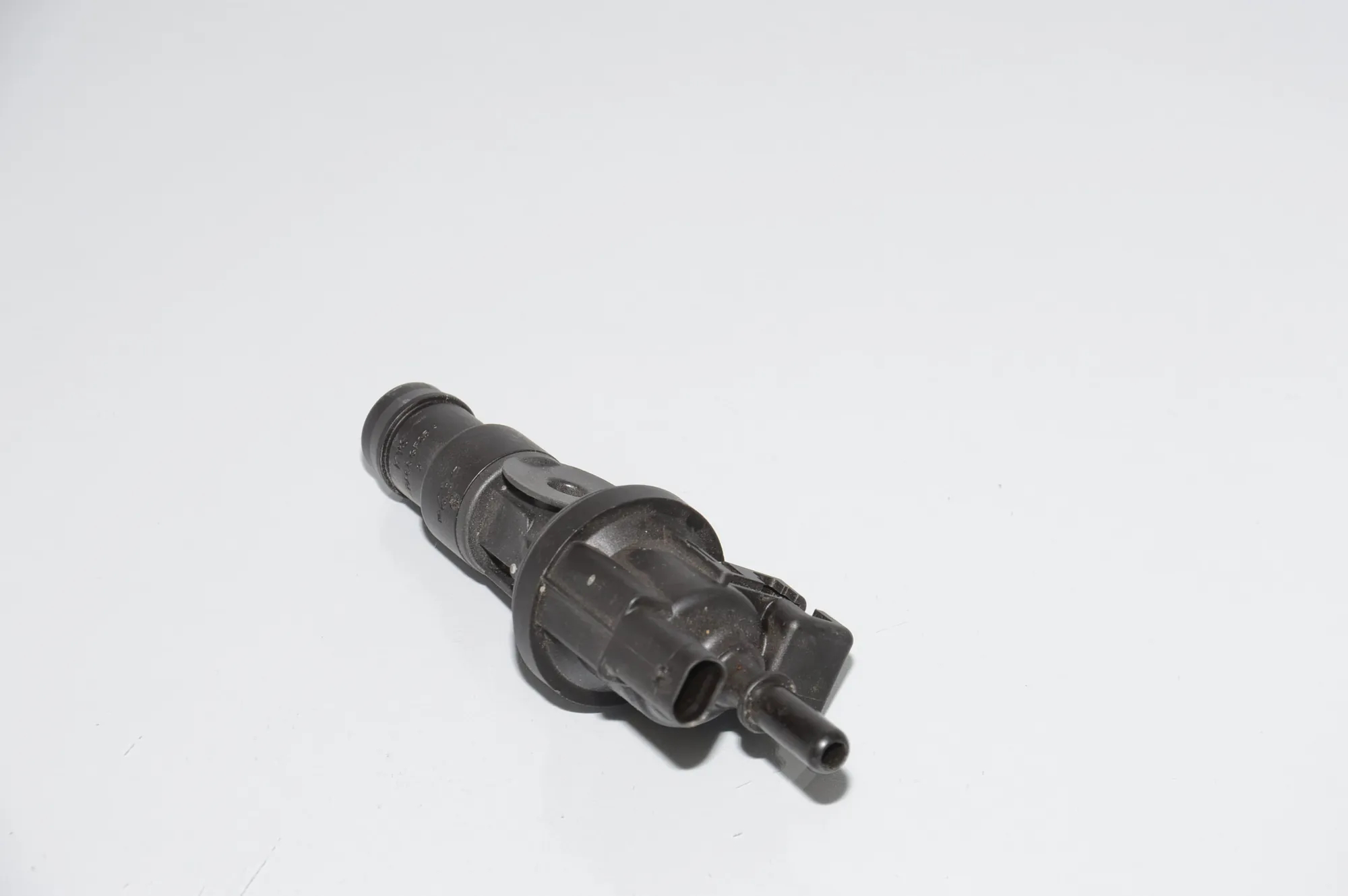 Vacuum Valve – OEM 0280142529 · BMW i3 (I01) Hybrid 2014 – 5