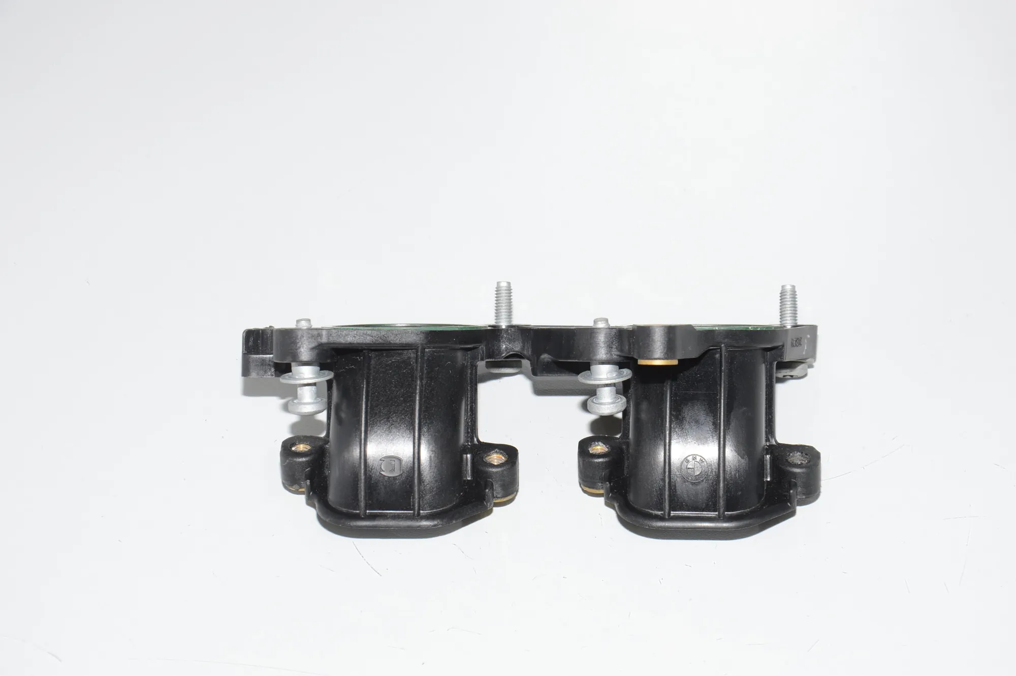 Other Engine Compartment Parts – OEM 8529950 · BMW i3 (I01) Hybrid 2014 – 2