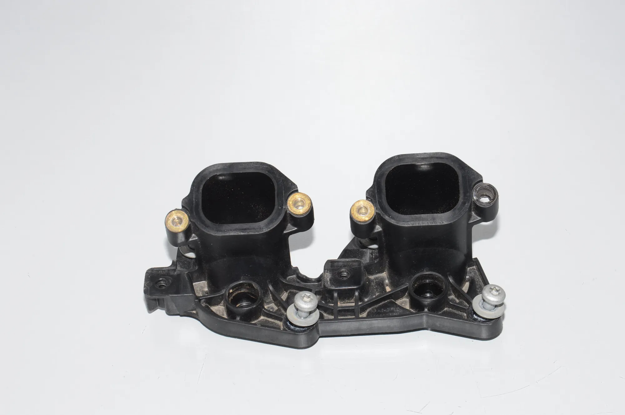 Other Engine Compartment Parts – OEM 8529950 · BMW i3 (I01) Hybrid 2014