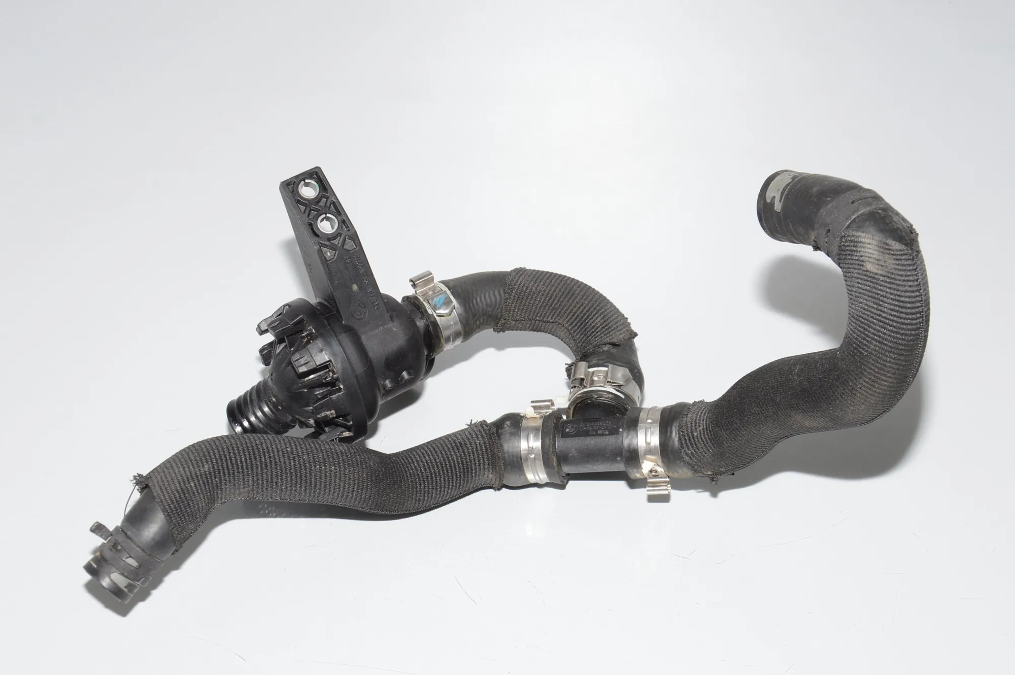 Coolant Hose Pipe – OEM 8530102 · BMW i3 (I01) Hybrid 2014 – 3