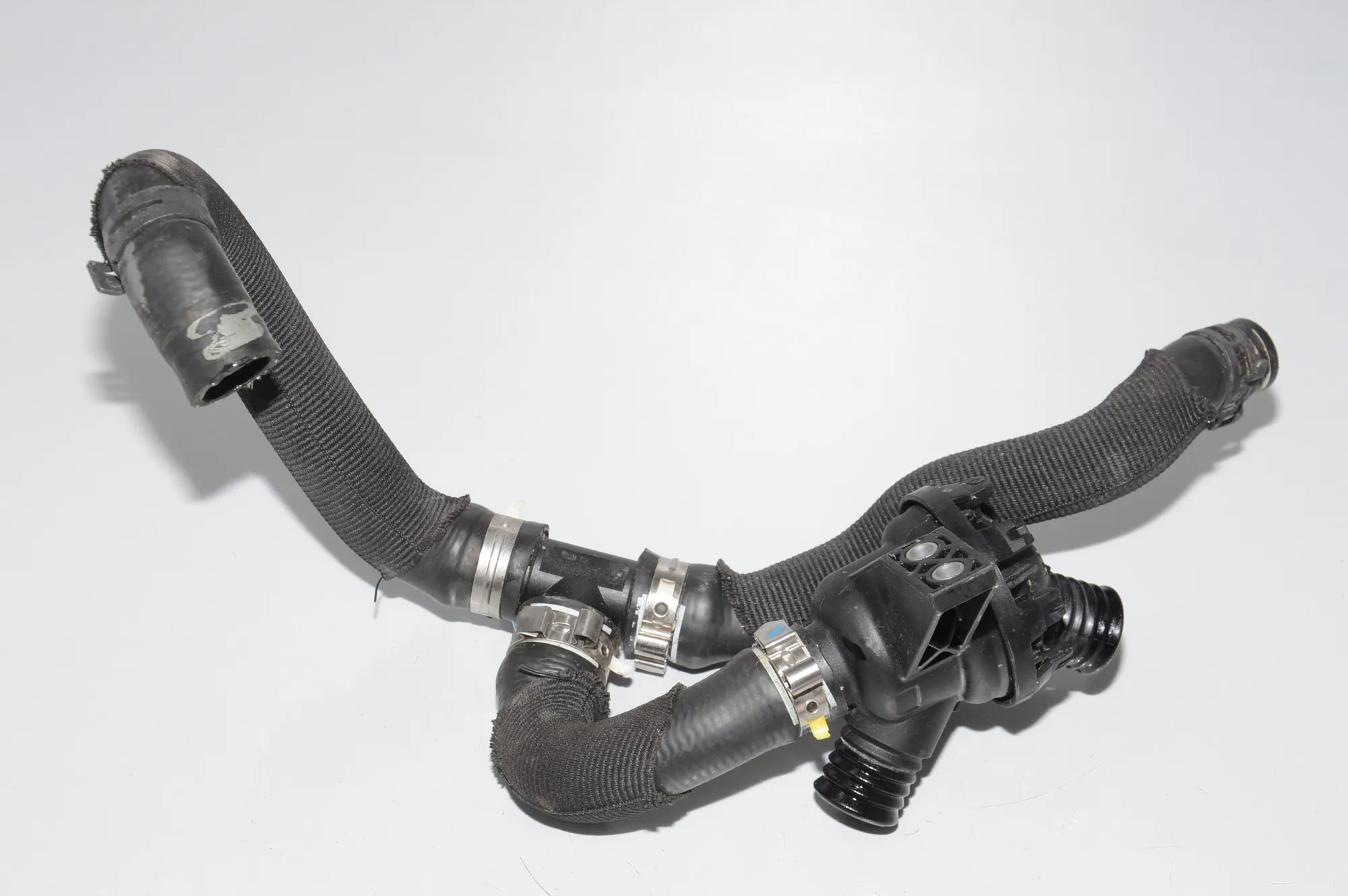 Coolant Hose Pipe – OEM 8530102 · BMW i3 (I01) Hybrid 2014 – 2