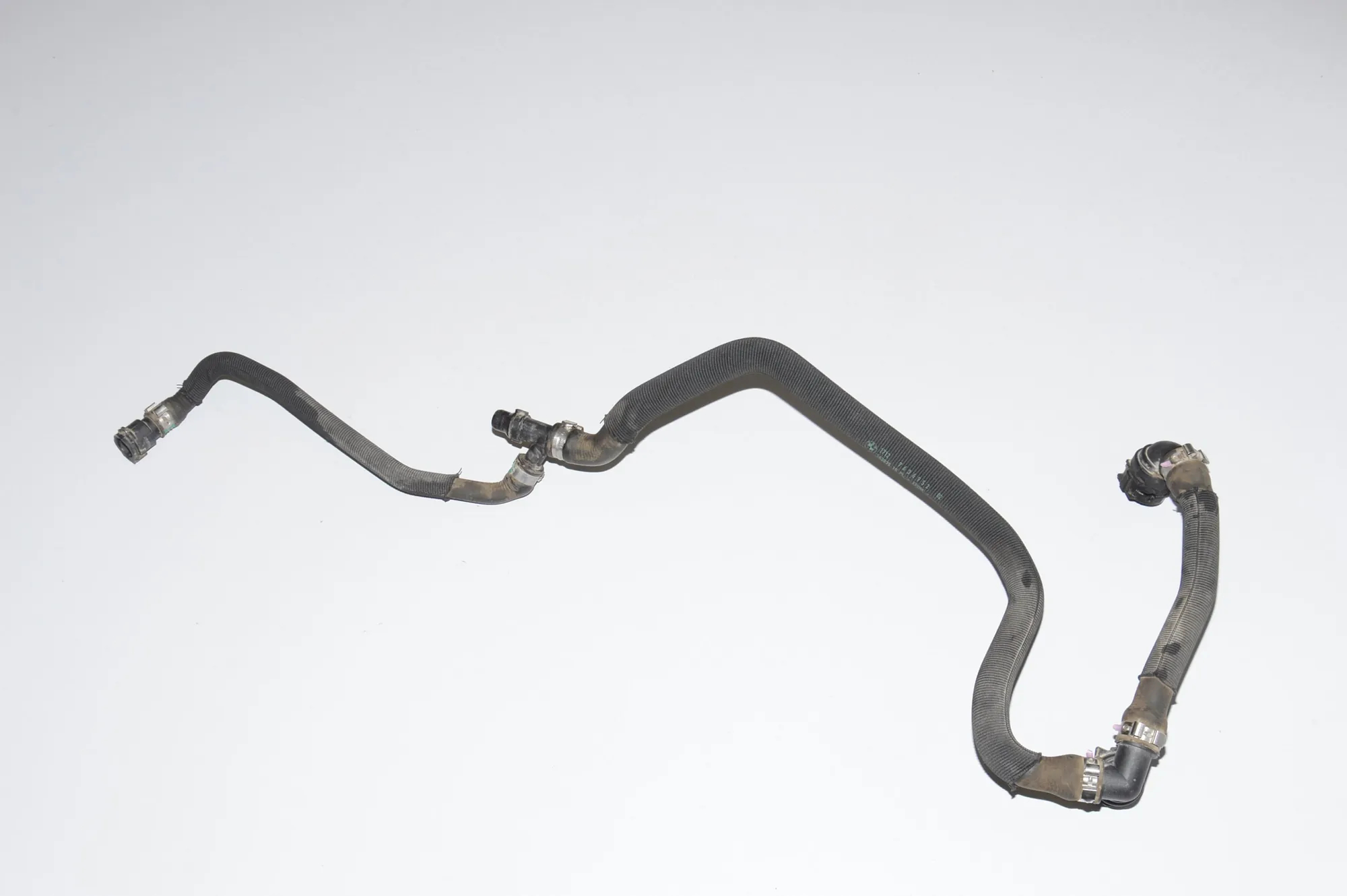 Coolant Hose Pipe – OEM 7636952 · BMW i3 (I01) Hybrid 2014 – 2