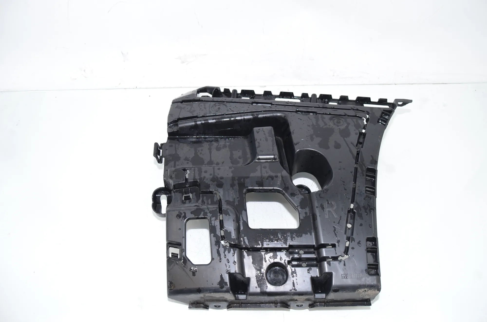 Rear Right Bumper Bracket – OEM 7428732 · BMW 4 Coupe (F32, F82) 430 d xDrive 2014