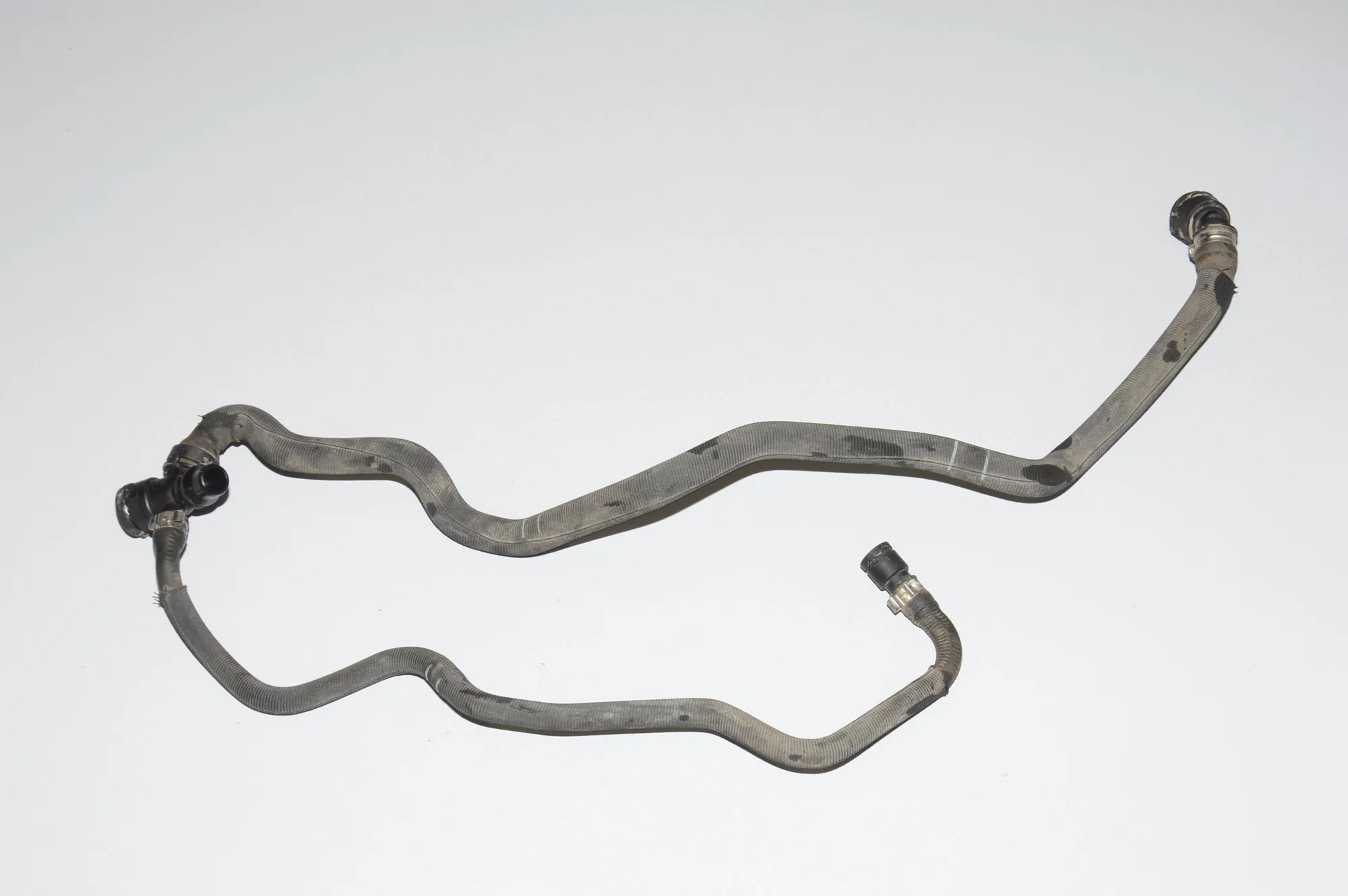 Coolant Hose Pipe – OEM 17127637024 · BMW i3 (I01) Hybrid 2014 – 4