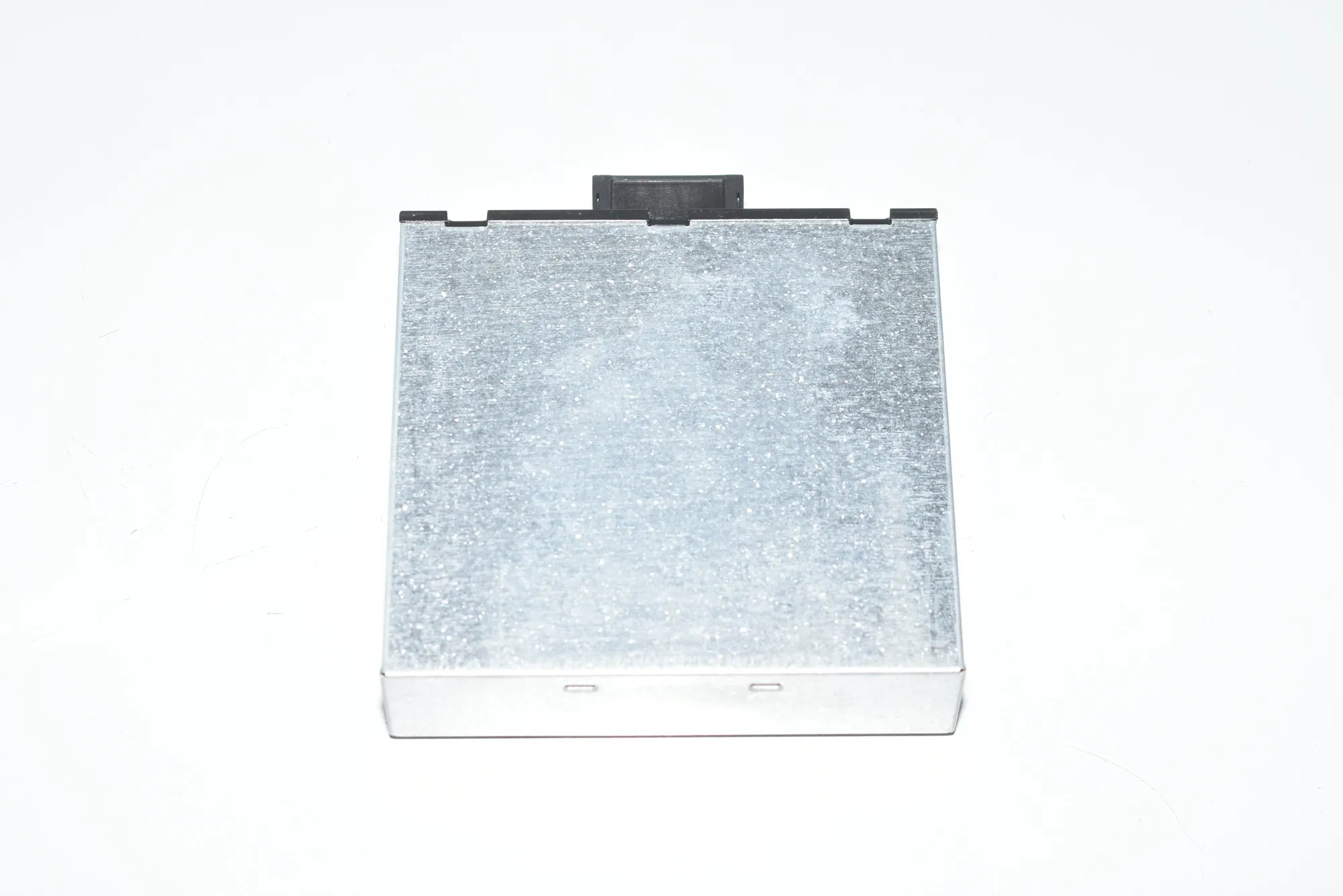 Voltage Control Unit – OEM 61429127088 · BMW 3 (E90) 318 d 2008 – 3