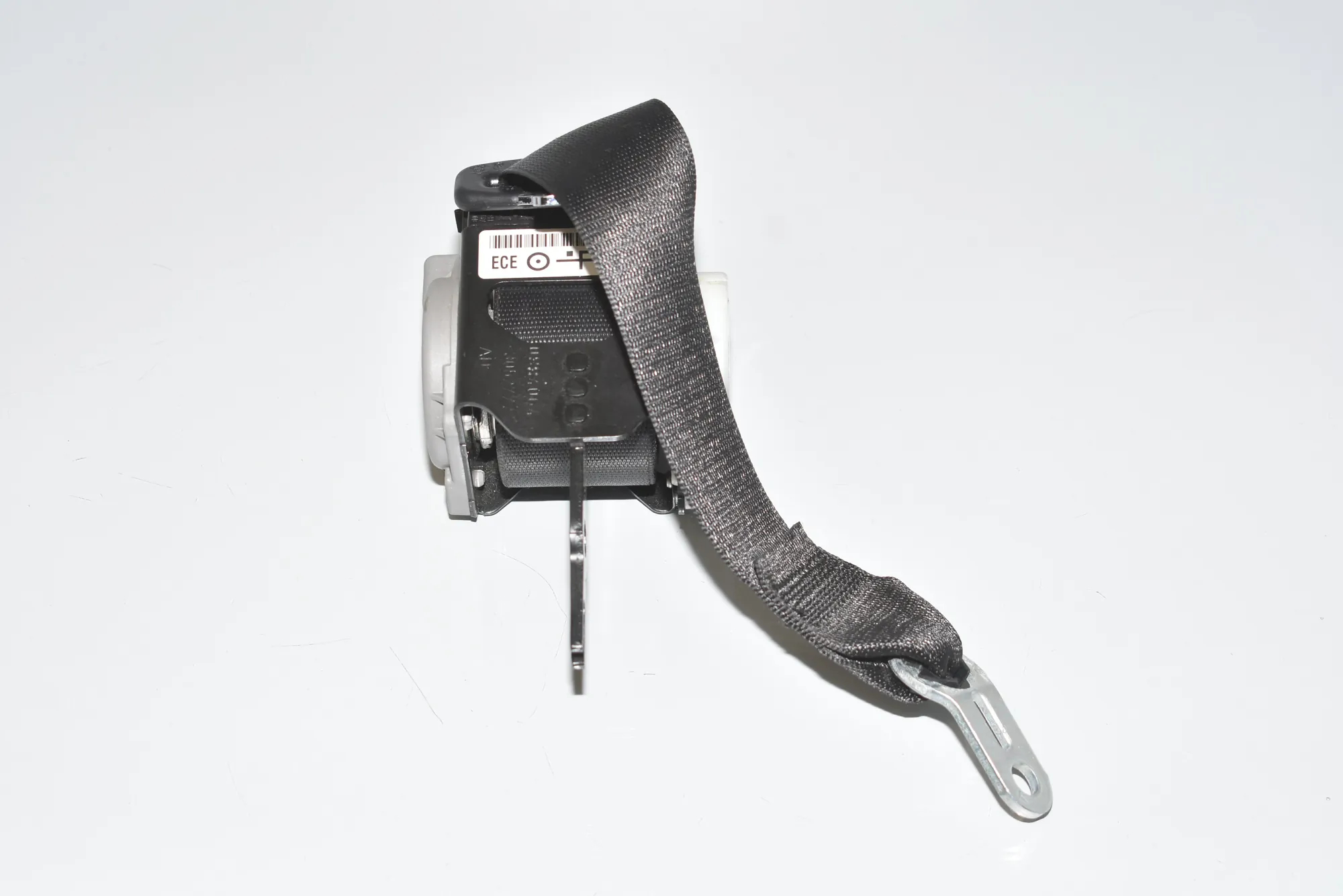 Rear Right Seatbelt – OEM 6975365 · BMW 3 (E90) 318 d 2008 – 2