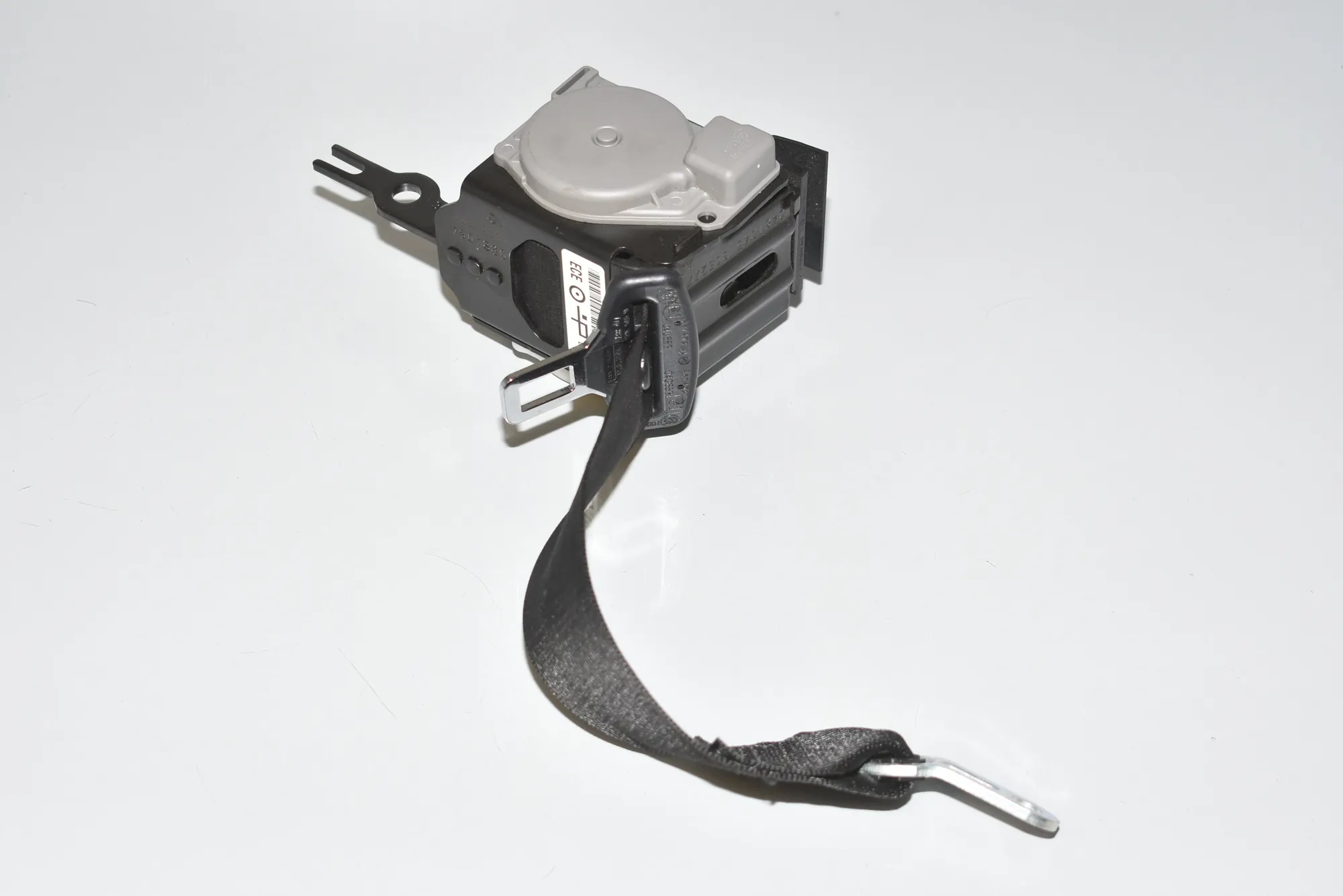 Rear Right Seatbelt – OEM 6975365 · BMW 3 (E90) 318 d 2008