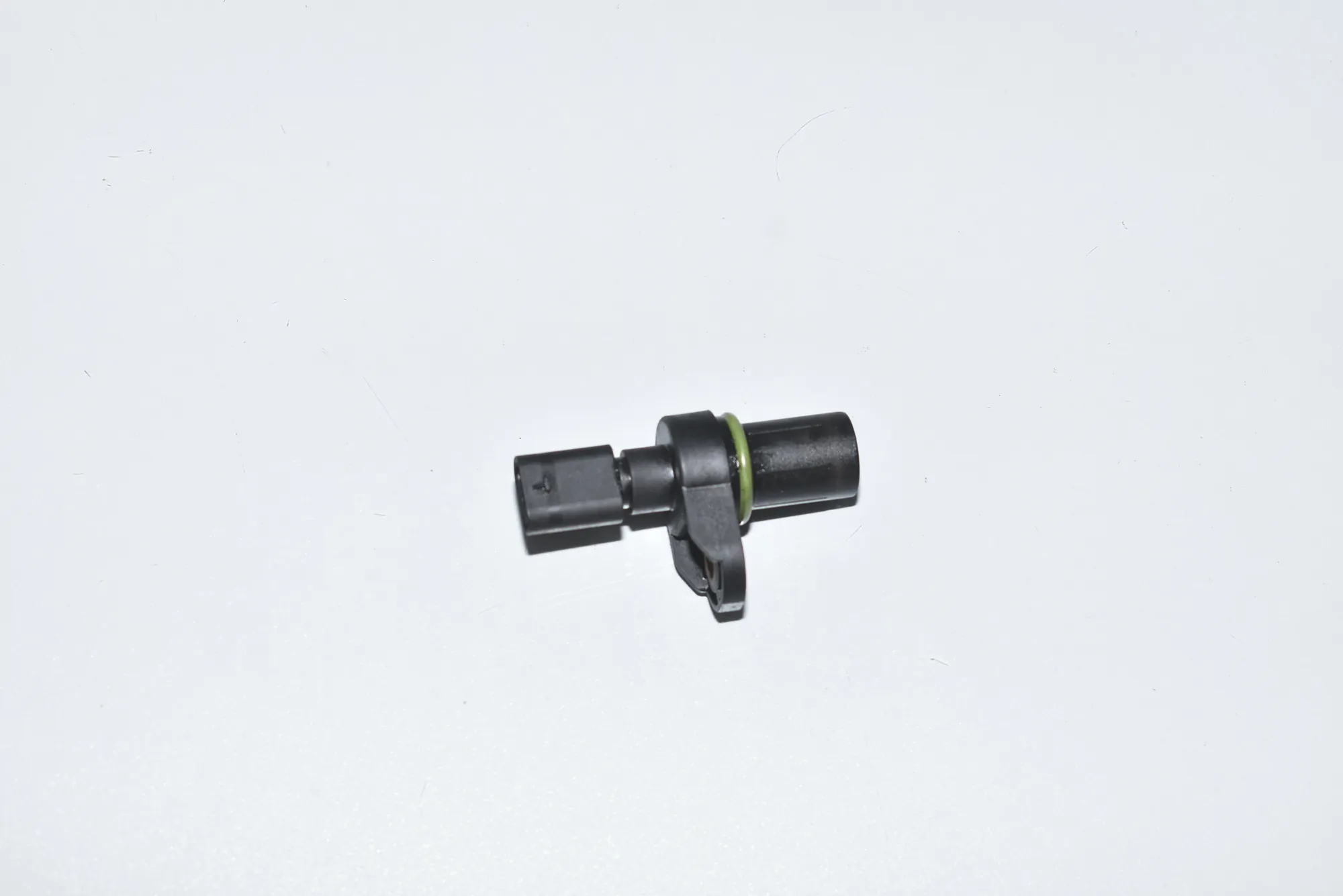 Camshaft Position Sensor – OEM 7803093 · BMW 3 (E90) 318 d 2008 – 3