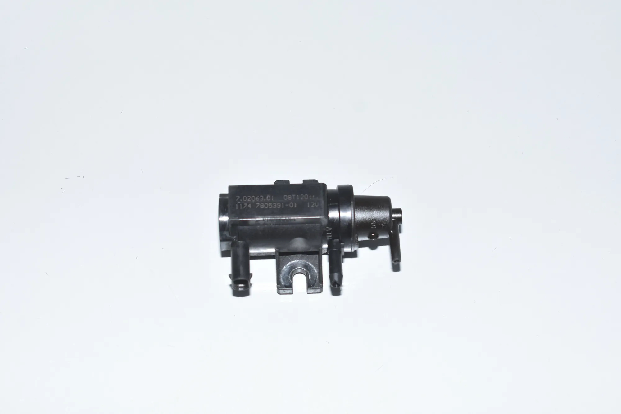 Solenoid Valve – OEM 11747805391 · BMW 3 (E90) 318 d 2008