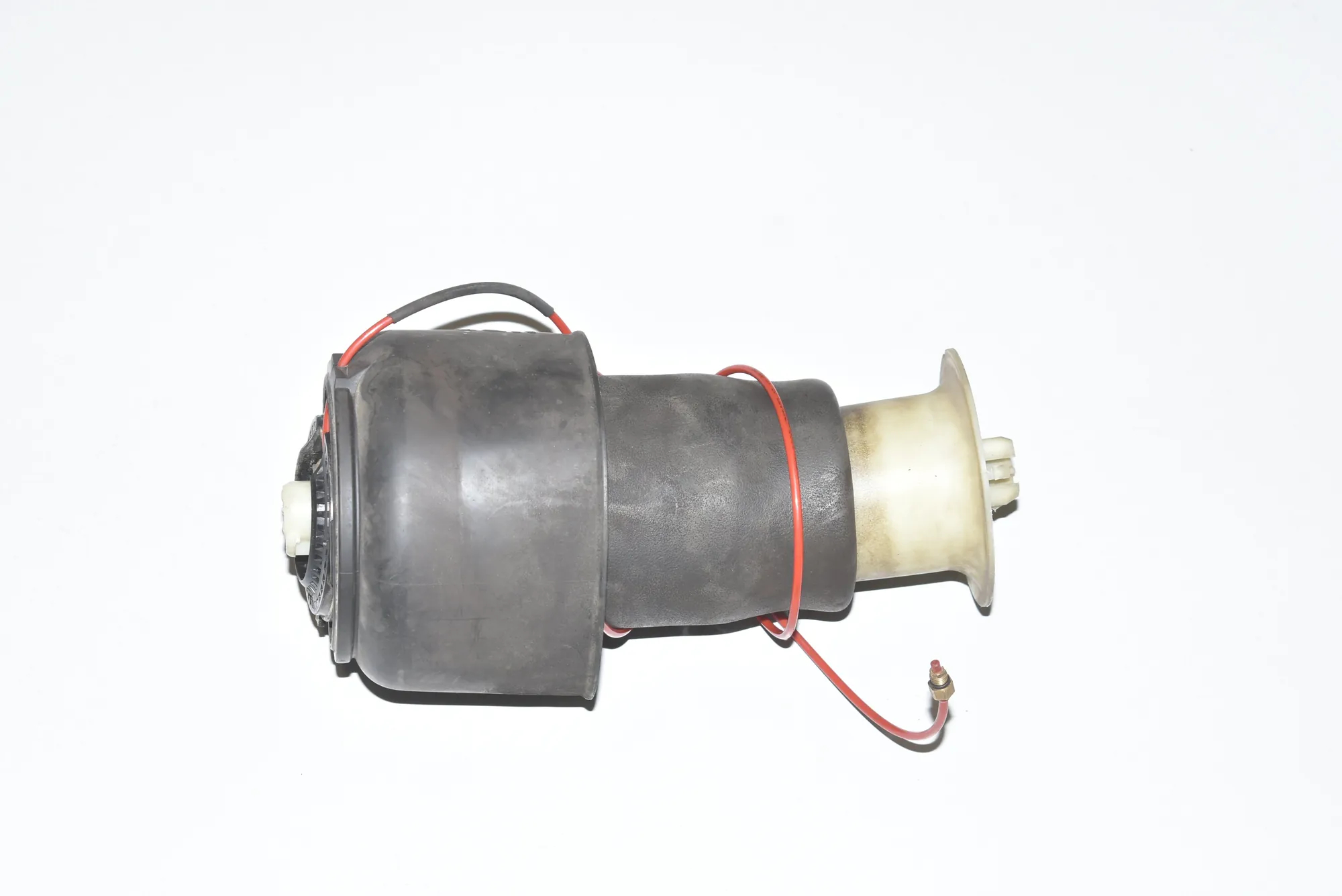 Rear Left Air Suspension Spring Bag – OEM 37106781844 · BMW 5 Gran Turismo (F07) 530 d 2010