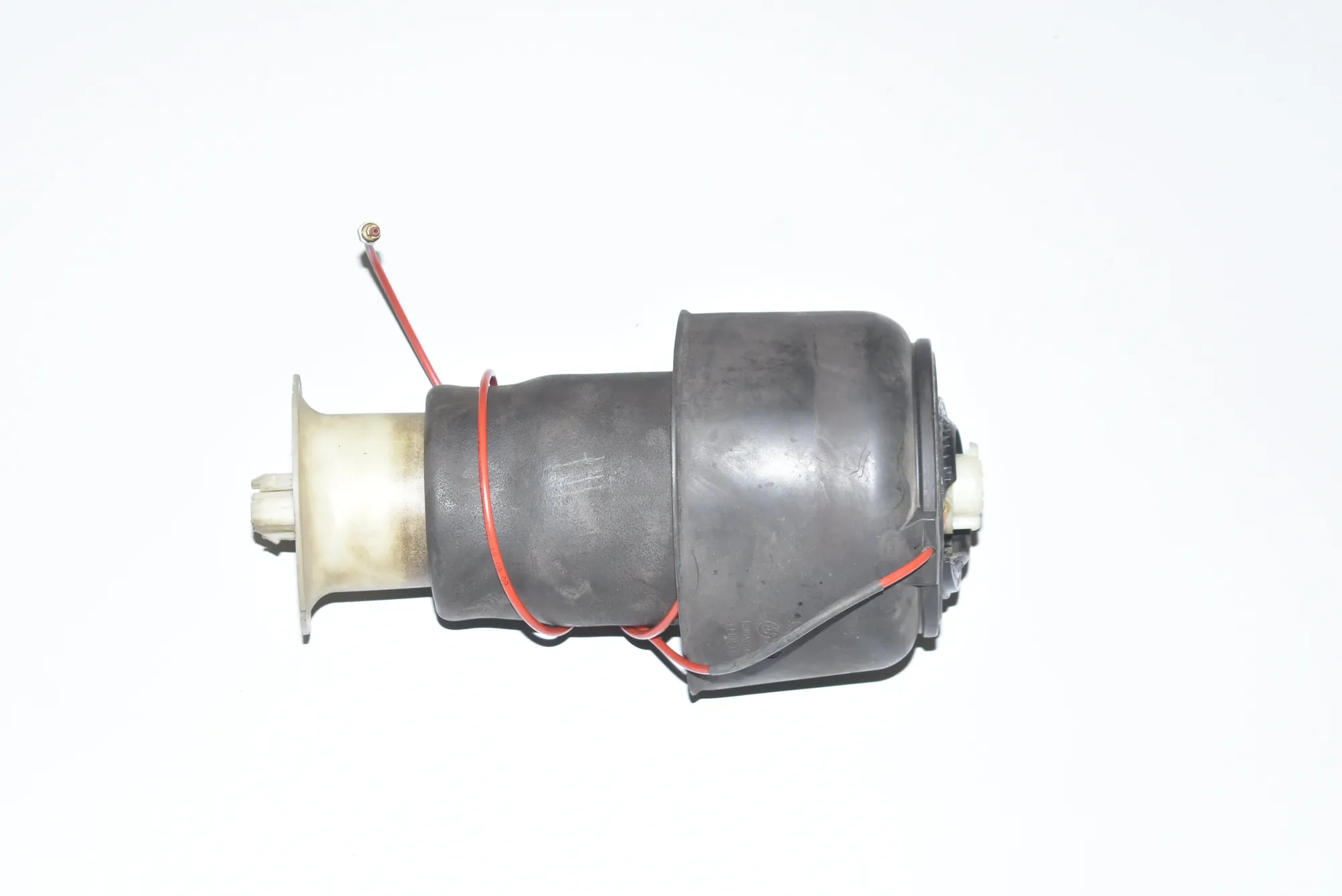 Rear Left Air Suspension Spring Bag – OEM 37106781844 · BMW 5 Gran Turismo (F07) 530 d 2010 – 2