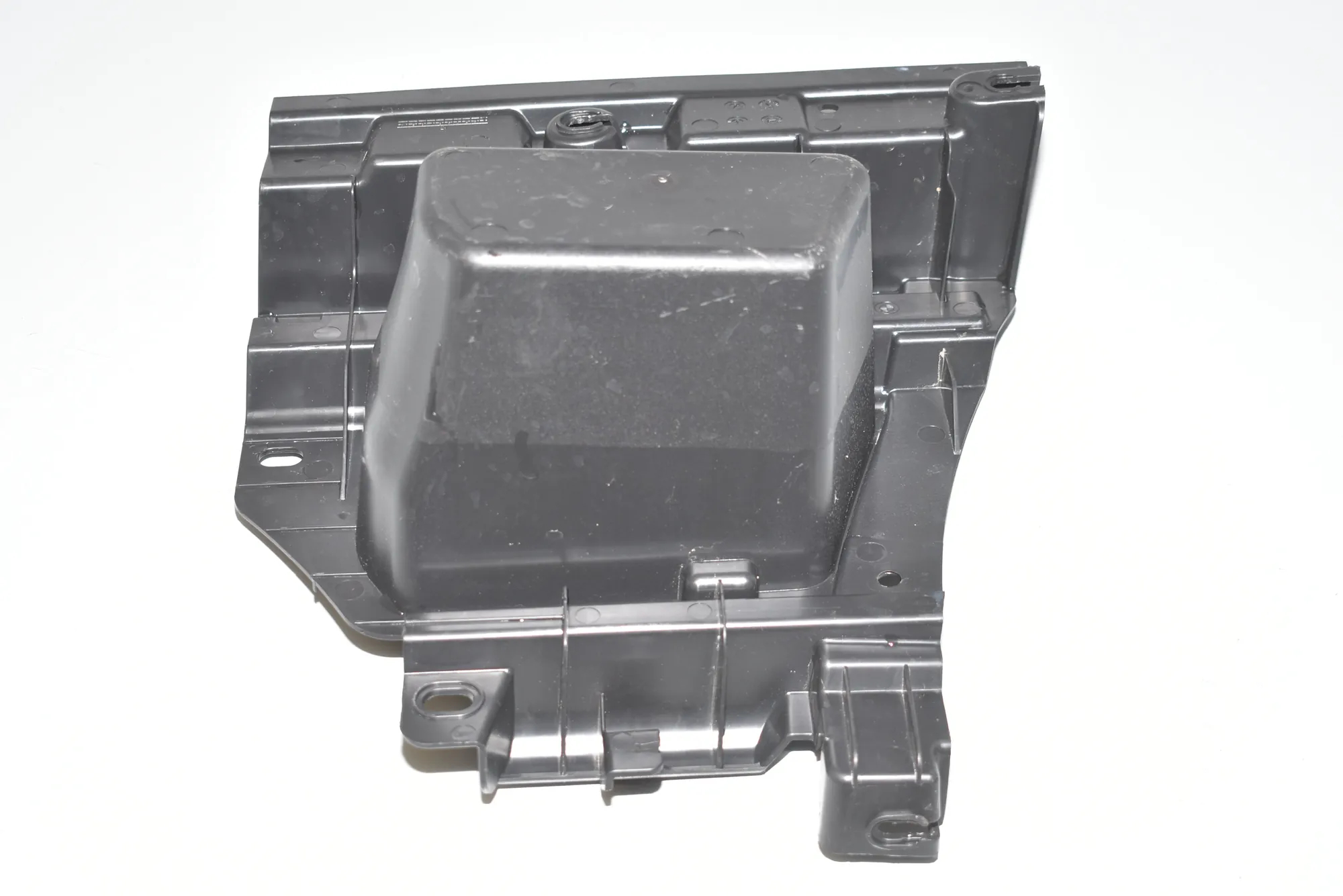 Other Body Parts – OEM 51477229312 · BMW 5 Gran Turismo (F07) 530 d 2010 – 3
