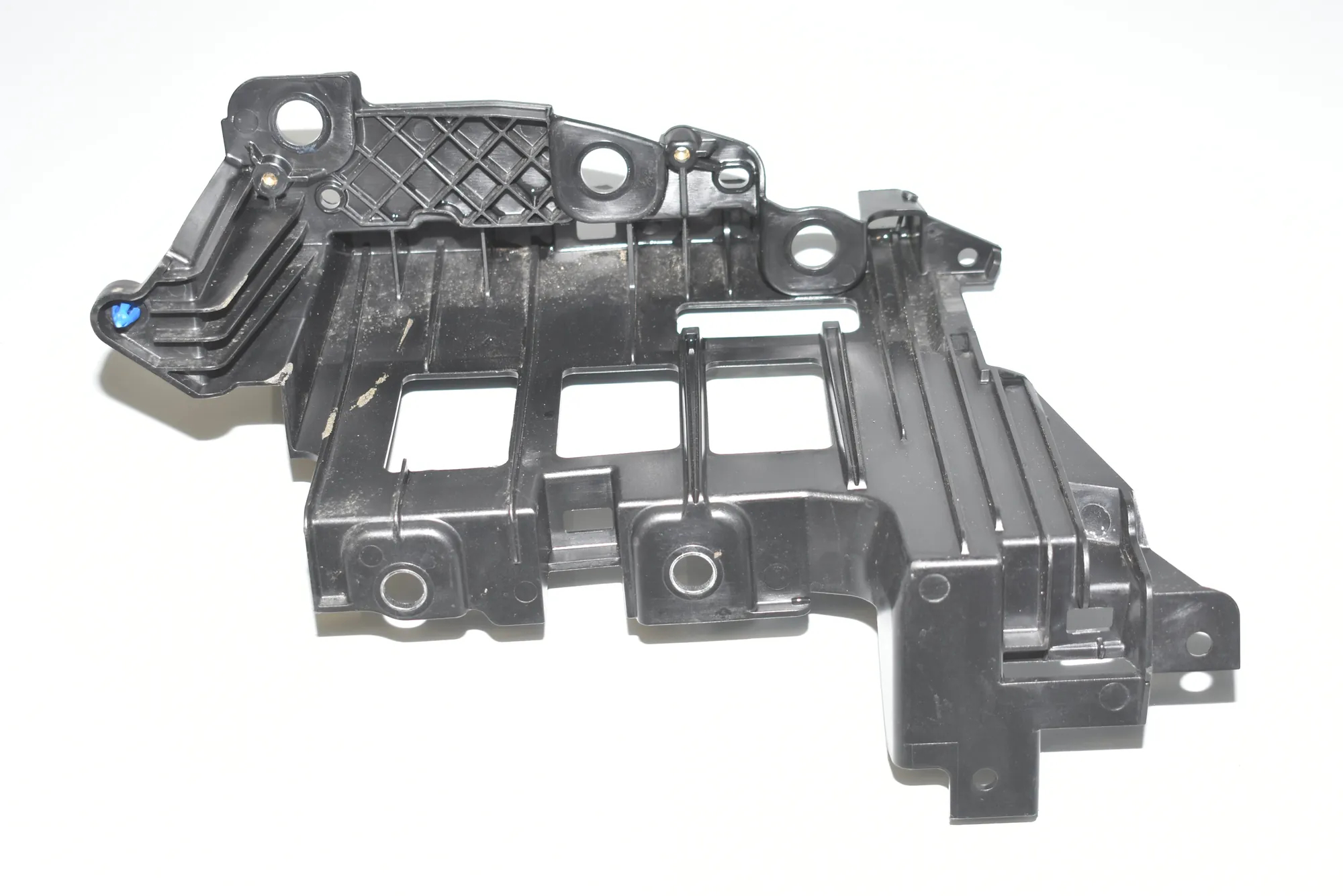 Other Body Parts – OEM 9139173 · BMW 5 Gran Turismo (F07) 530 d 2010