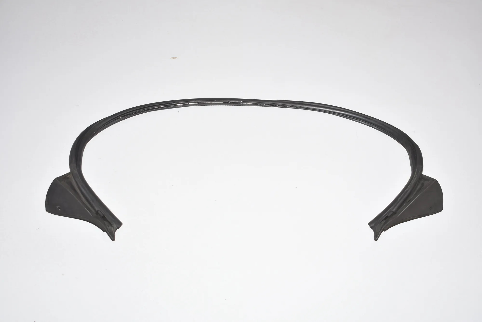 Tailgate Rubber Seal – OEM 51767237487 · BMW 5 Gran Turismo (F07) 530 d 2010 – 4