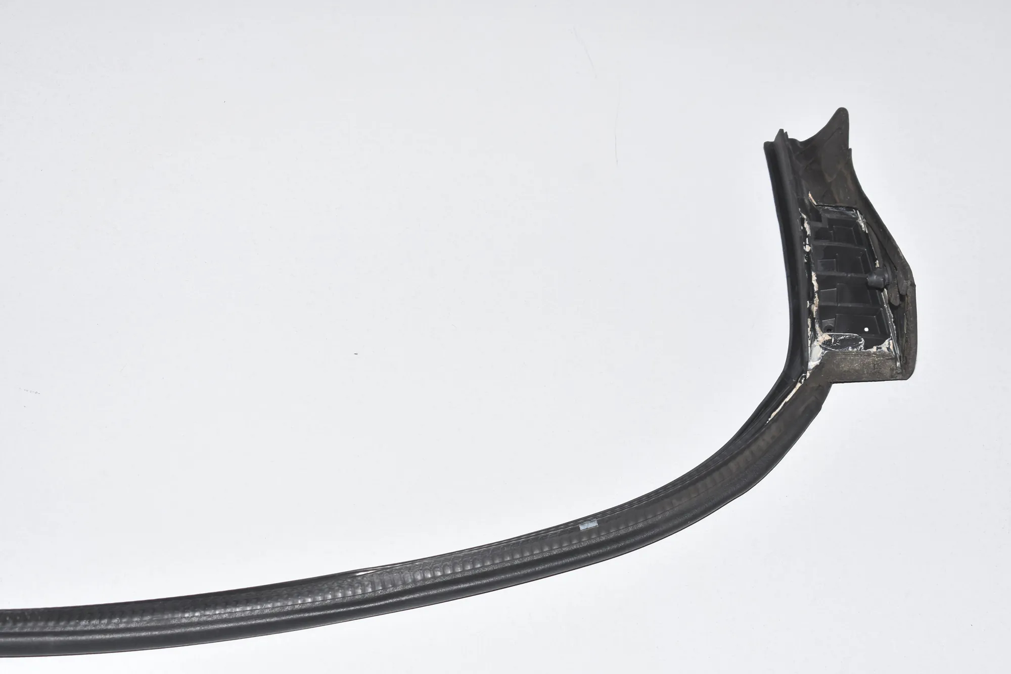Tailgate Rubber Seal – OEM 51767237487 · BMW 5 Gran Turismo (F07) 530 d 2010 – 3