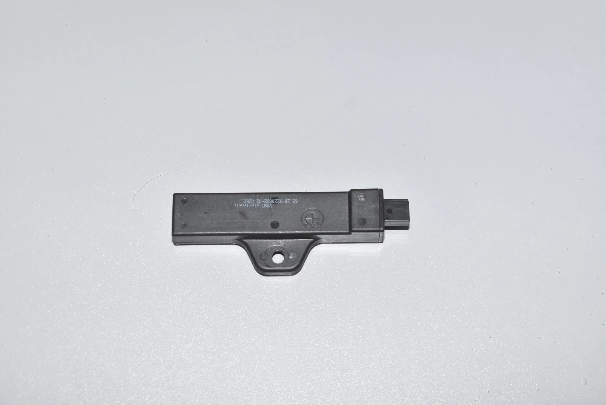 Antenna – OEM 65209220832 · BMW 3 Touring (F31) 318 d 2018 – 2