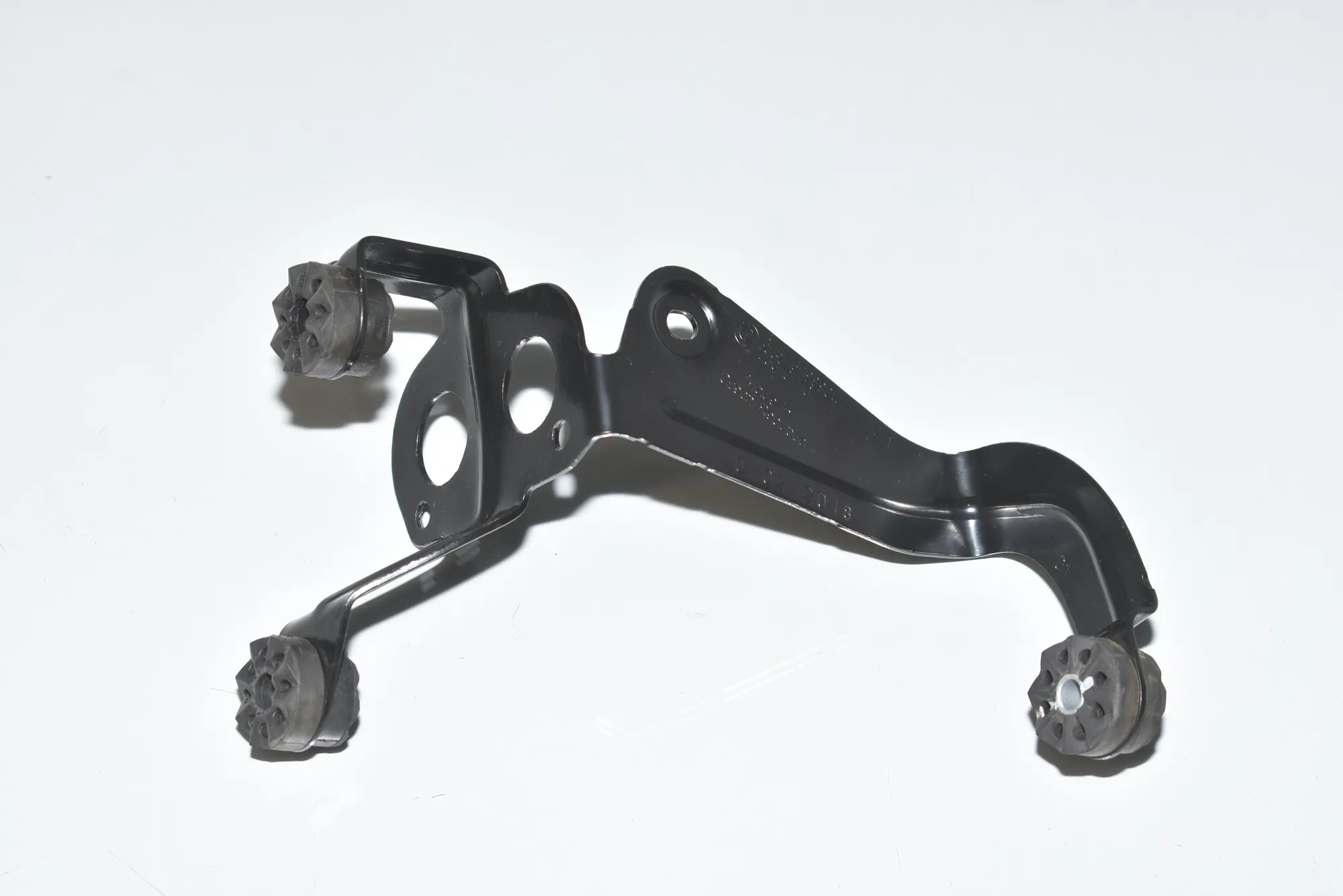 ABS Pump Holder – OEM 6798904 · BMW 3 Touring (F31) 318 d 2018 – 2