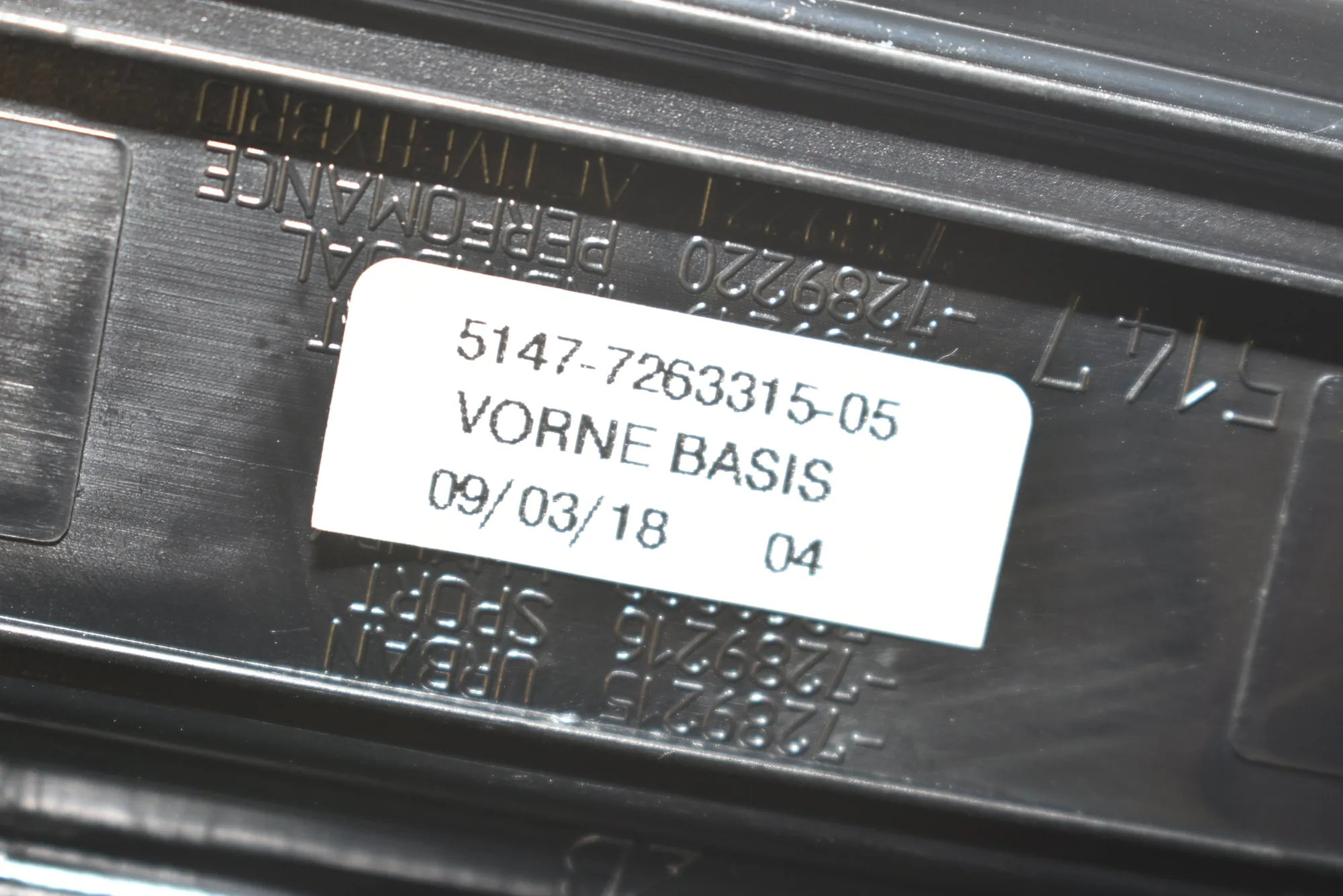 Front Left Sill Trim – OEM 51477263315 · BMW 3 Touring (F31) 318 d 2018 – 4