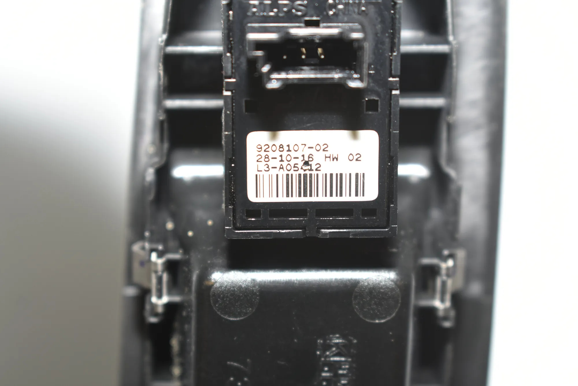 Front Right Door Window Switch – OEM 9208107 · BMW 2 Active Tourer (F45) 218 d 2017 – 4