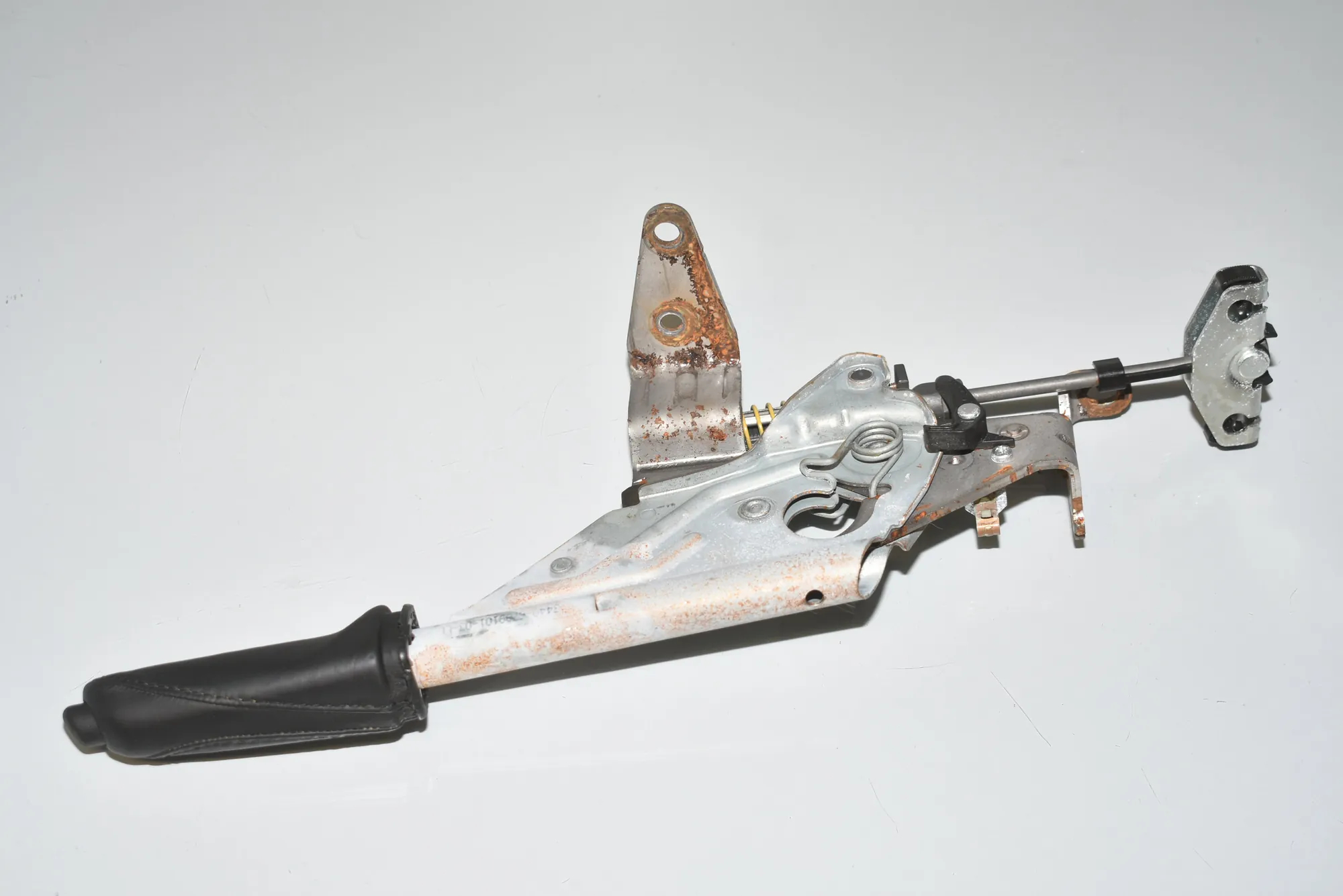 Parking Brake Mechanism – OEM 6799101 · BMW 4 Gran Coupe (F36) 435 d xDrive 2016 – 3