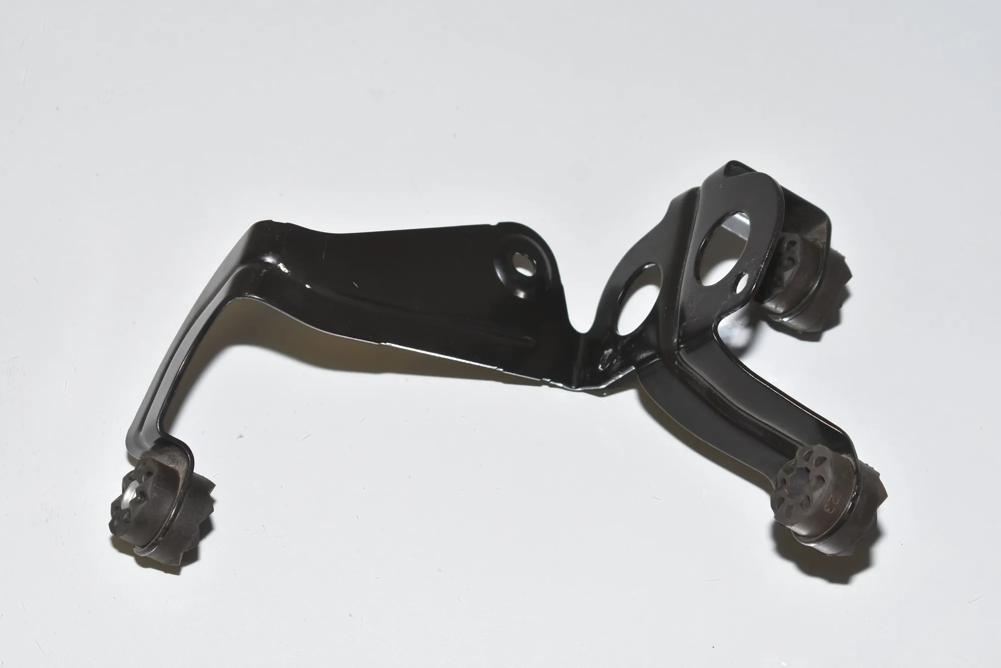 ABS Pump Holder – OEM 34516798904 · BMW 3 Gran Turismo (F34) 320 d xDrive 2014 – 3