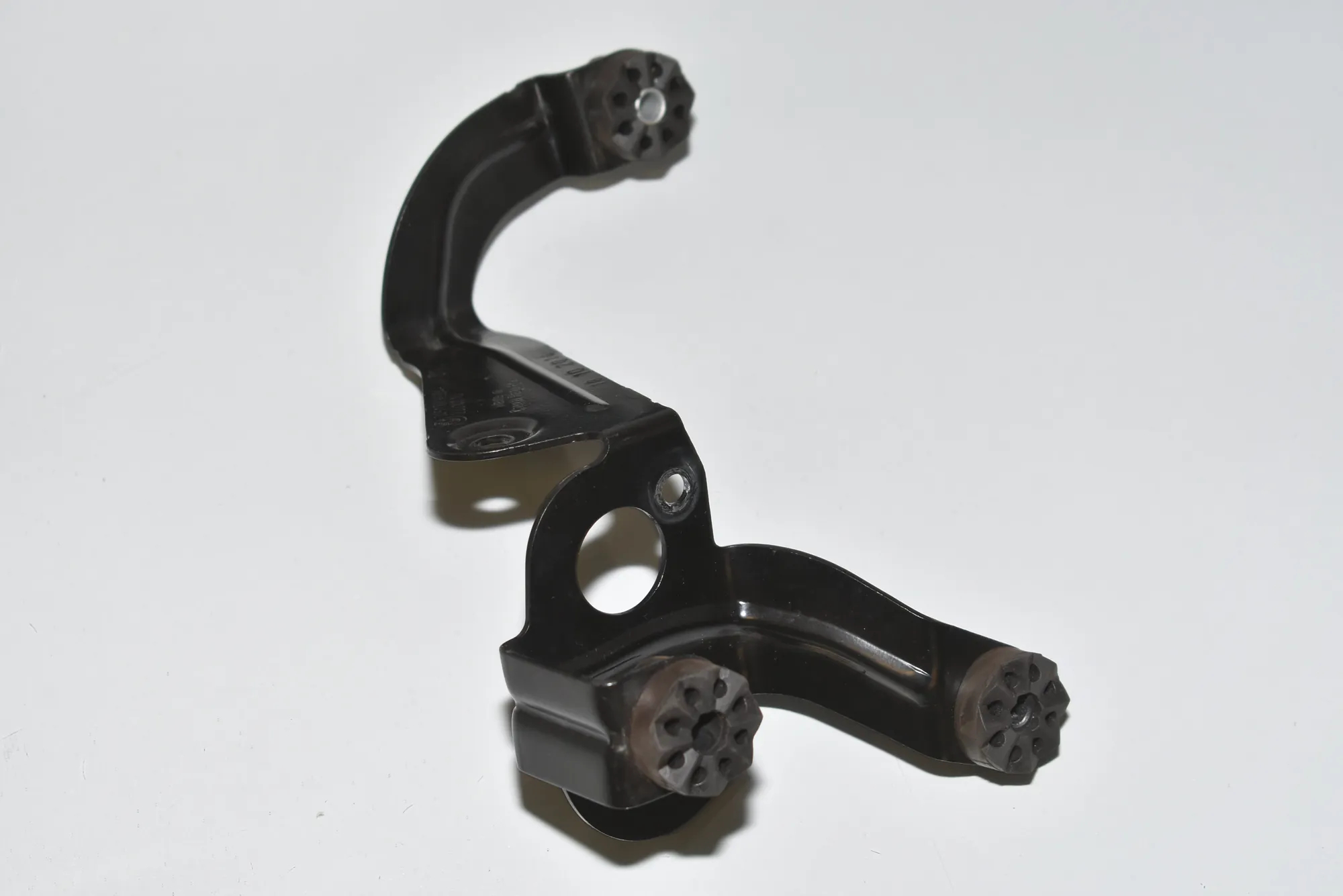 ABS Pump Holder – OEM 34516798904 · BMW 3 Gran Turismo (F34) 320 d xDrive 2014 – 2