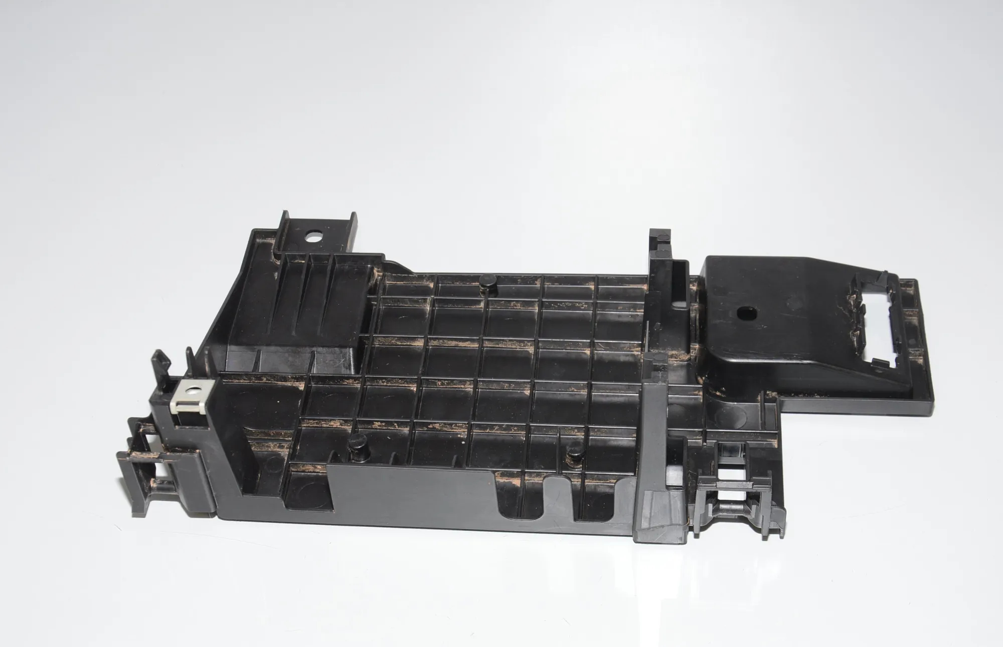 Bracket – OEM 61139265642 · BMW i3 (I01) BMW i3 (I01) Electric 2019 – 3