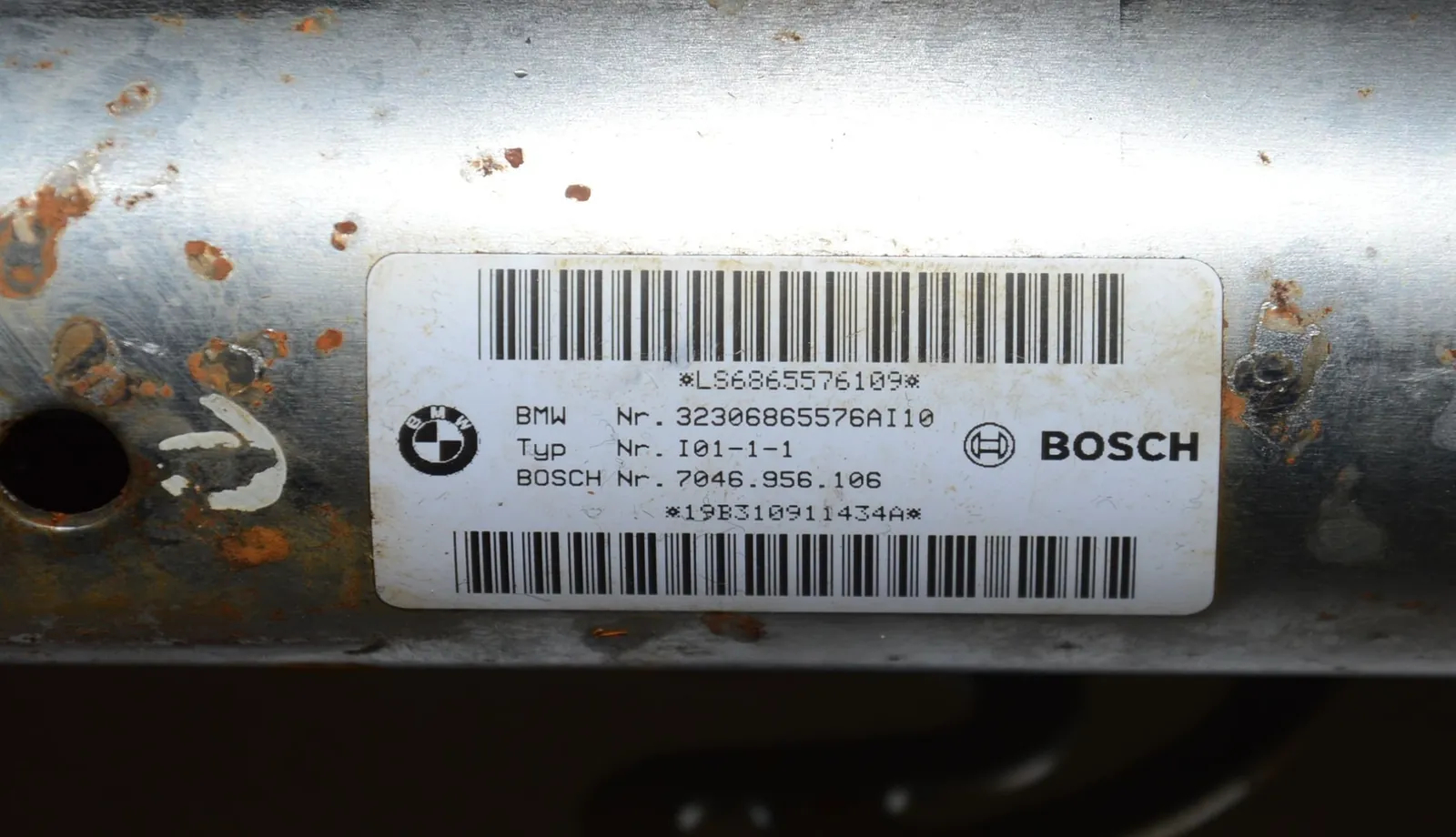 Steering Wheel Adjustment Mechanism – OEM 32306865576 · BMW i3 (I01) BMW i3 (I01) Electric 2019 – 5