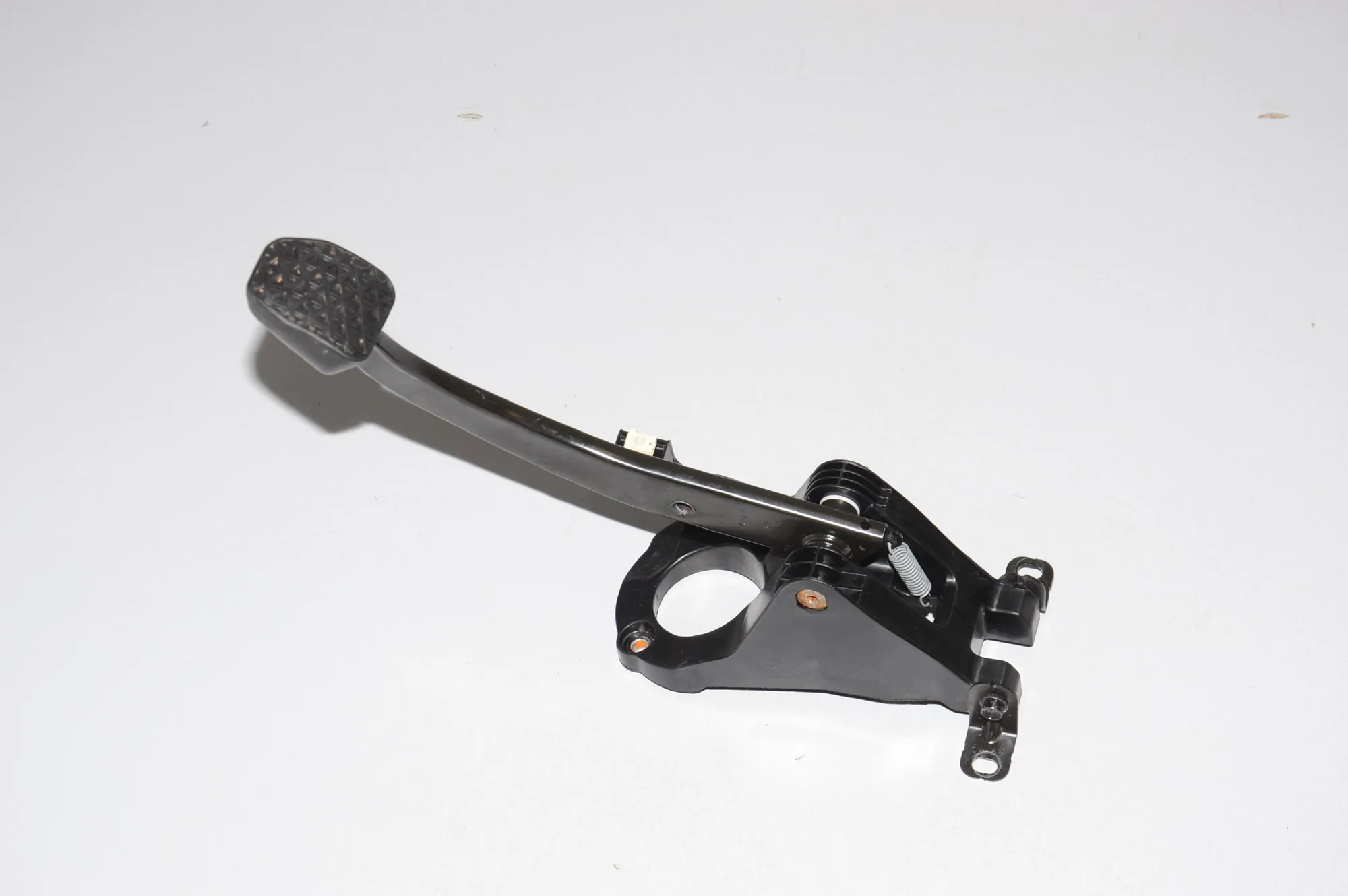 Brake Pedal – OEM 35006799925 · BMW i3 (I01) BMW i3 (I01) Electric 2019