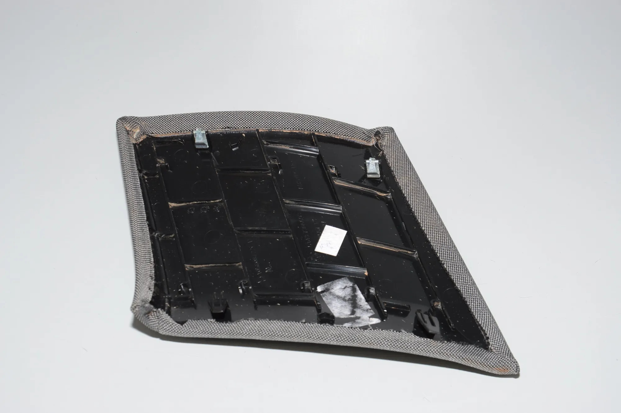 Right Side Pillar Trim – OEM 51477366102 · BMW i3 (I01) BMW i3 (I01) Electric 2019 – 3