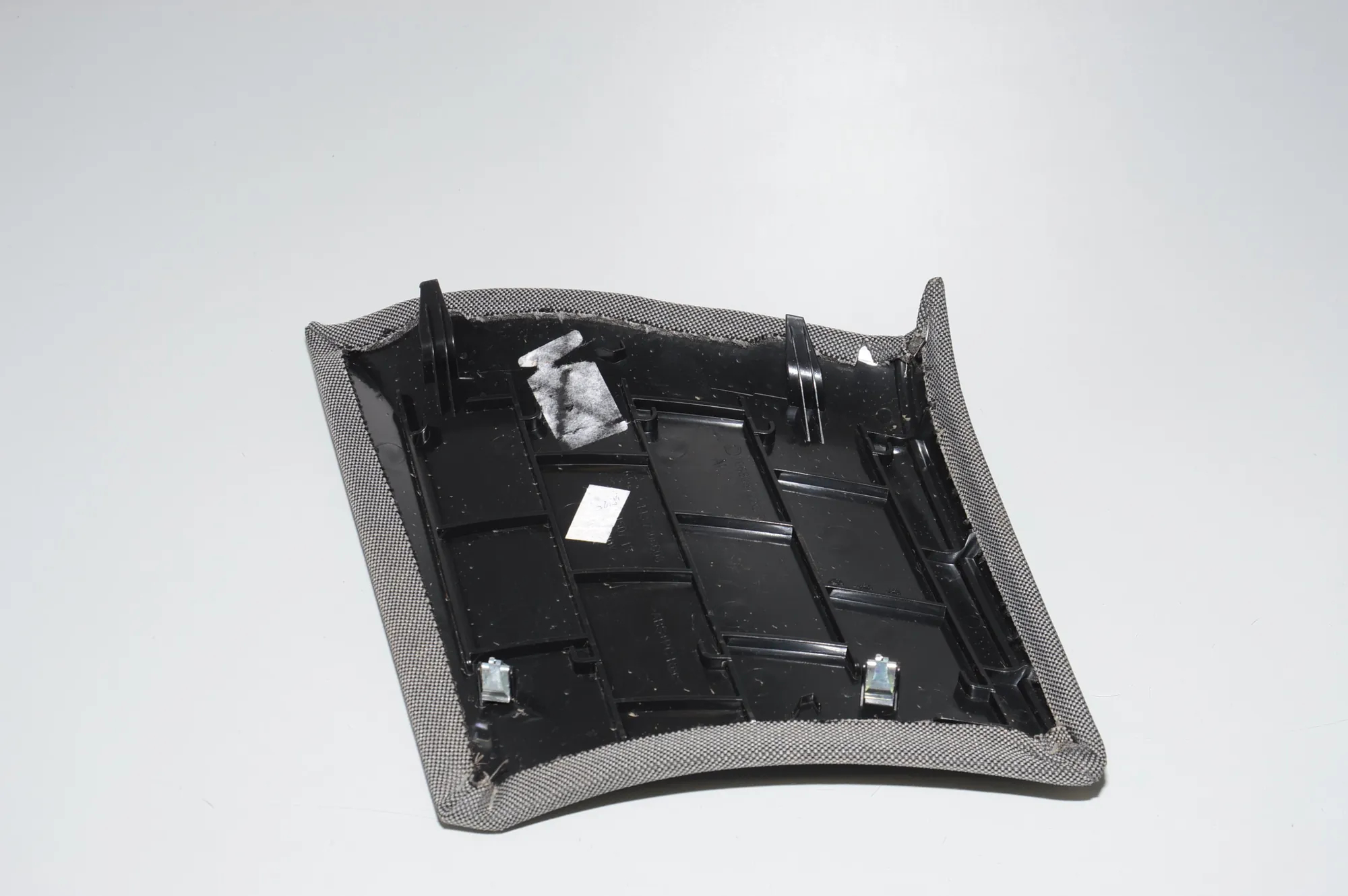 Right Side Pillar Trim – OEM 51477366102 · BMW i3 (I01) BMW i3 (I01) Electric 2019 – 4