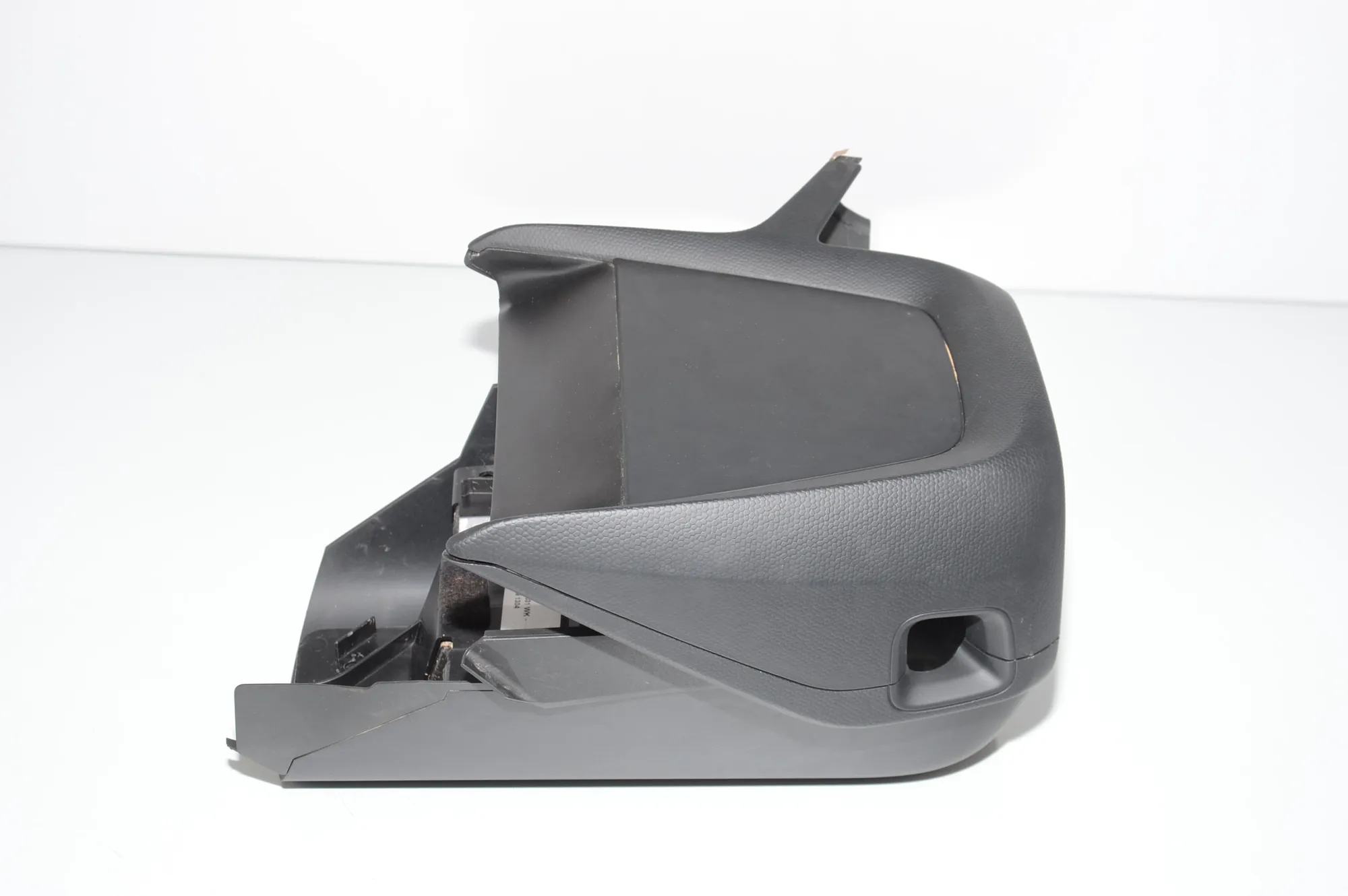 Steering Mechanism Trim – OEM 51459285065 · BMW i3 (I01) BMW i3 (I01) Electric 2019 – 3
