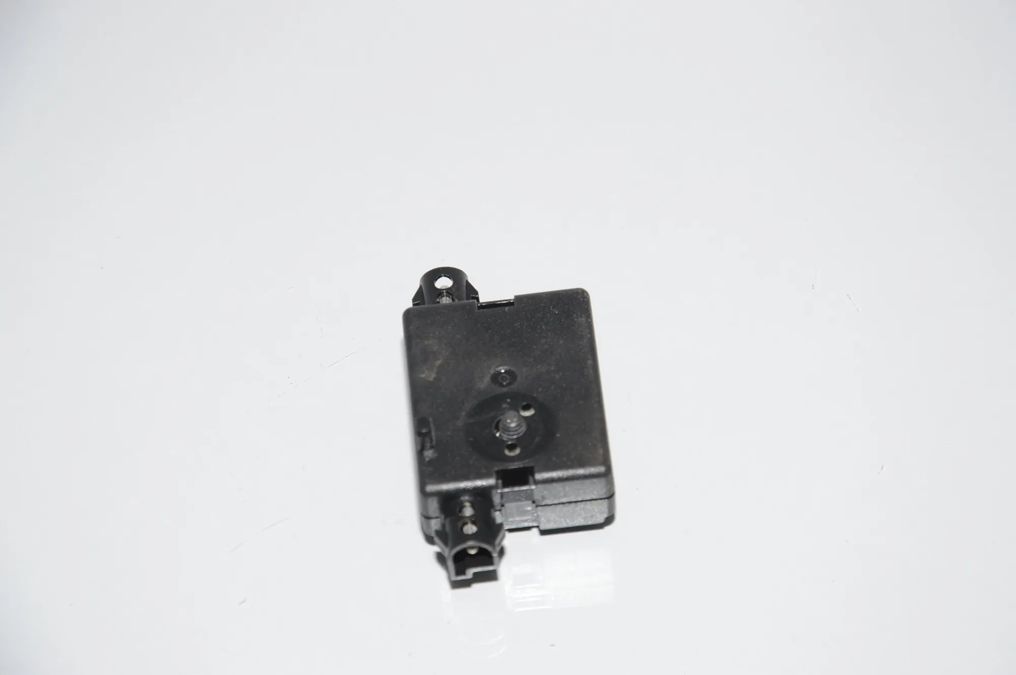 Antenna – OEM 65209231466 · BMW i3 (I01) BMW i3 (I01) Electric 2019 – 4