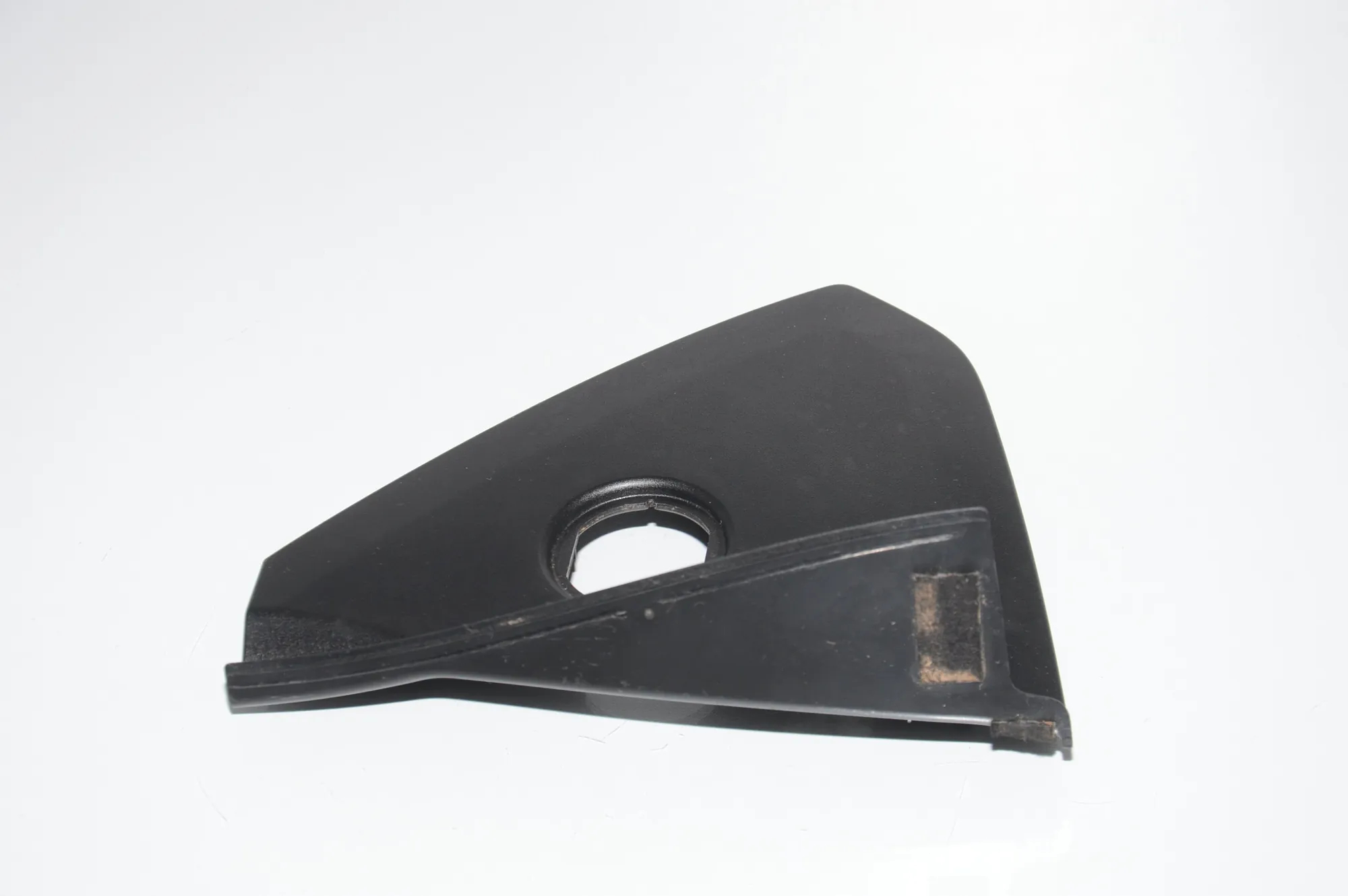 Dashboard Side Trim – OEM 51459282993 · BMW i3 (I01) BMW i3 (I01) Electric 2019 – 3