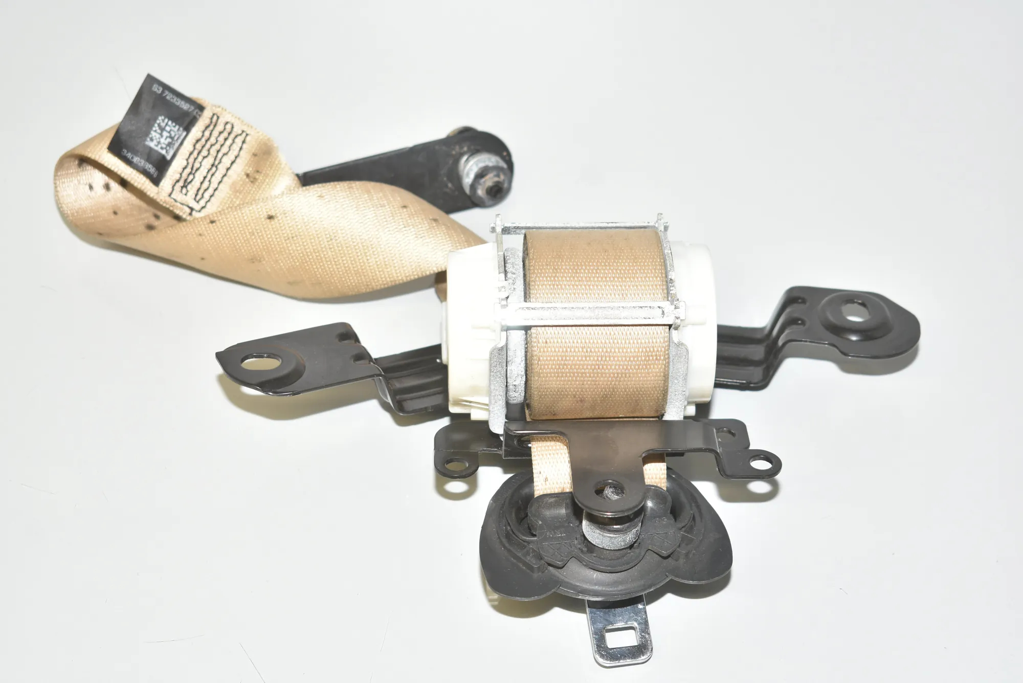 Rear Left Seatbelt – OEM 7233527 · BMW 5 Gran Turismo (F07) 530 d 2010 – 2